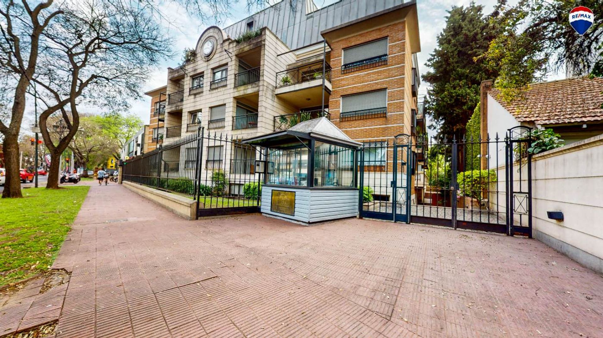 Apartment 2 Rooms for Rent