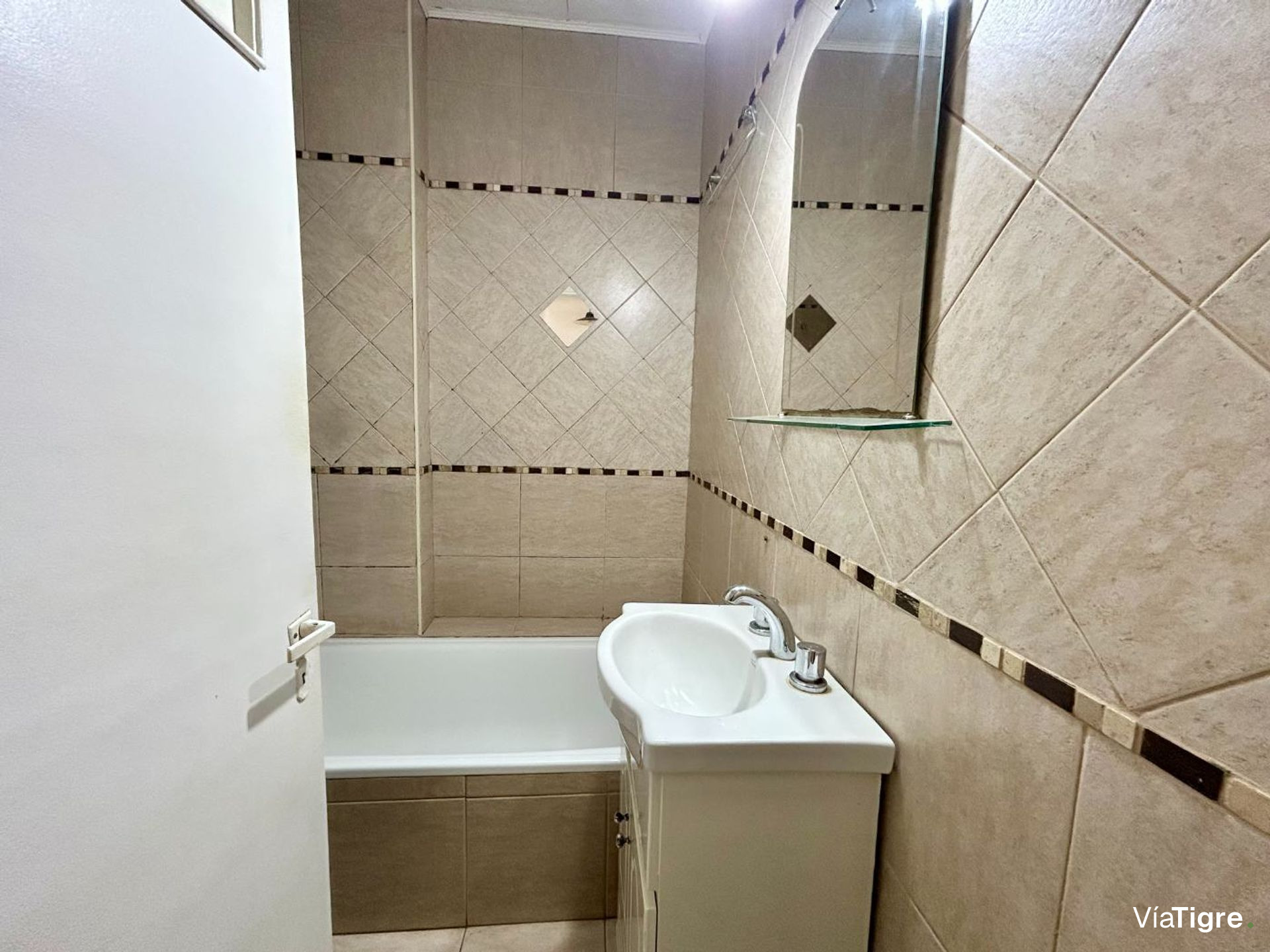 Venta Ph 3 Amb Con 2 Patios Y Terraza Olivos