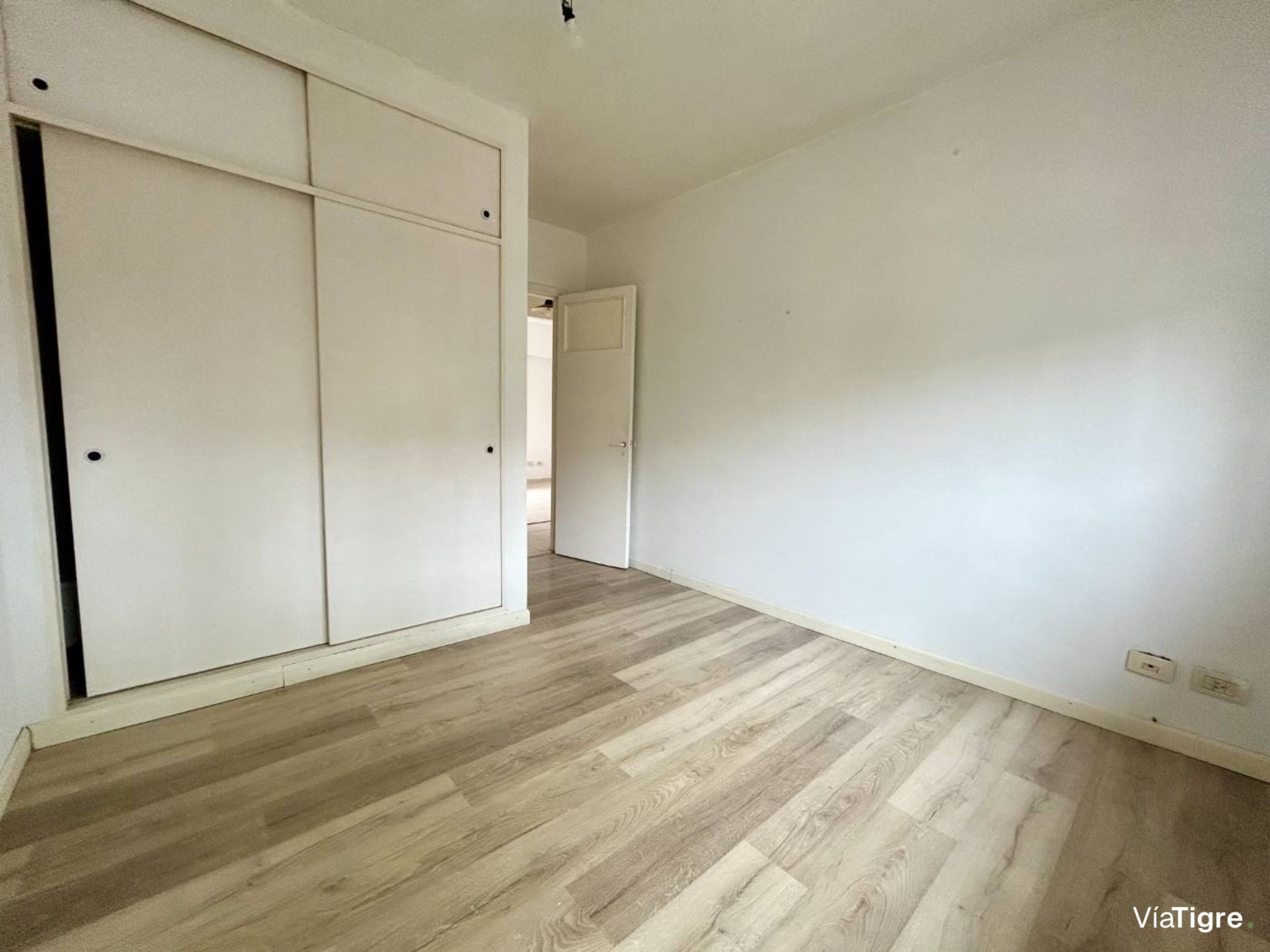 Venta Ph 3 Amb Con 2 Patios Y Terraza Olivos