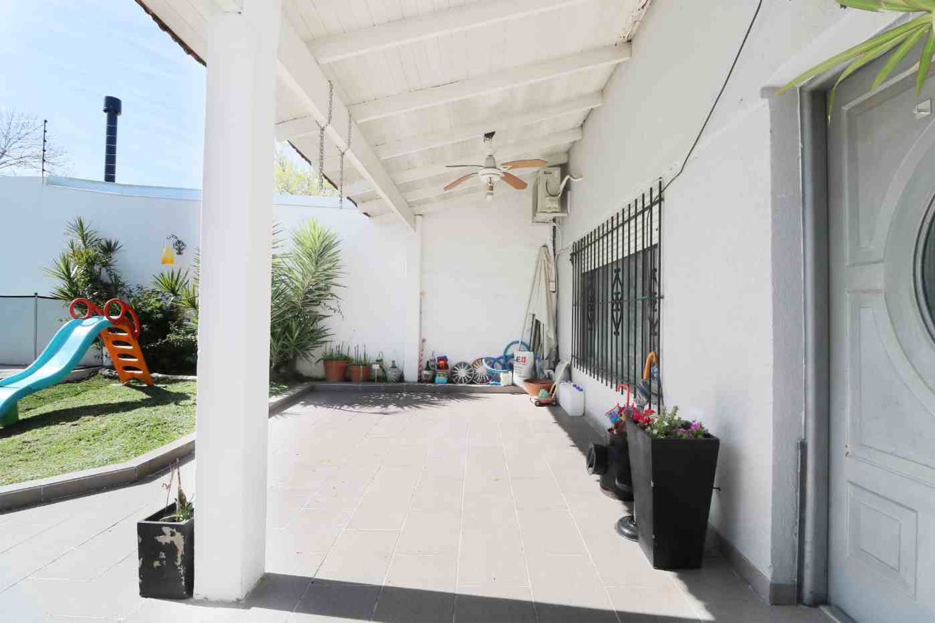 Venta Casa 4 Ambientes Pileta Quincho Cochera