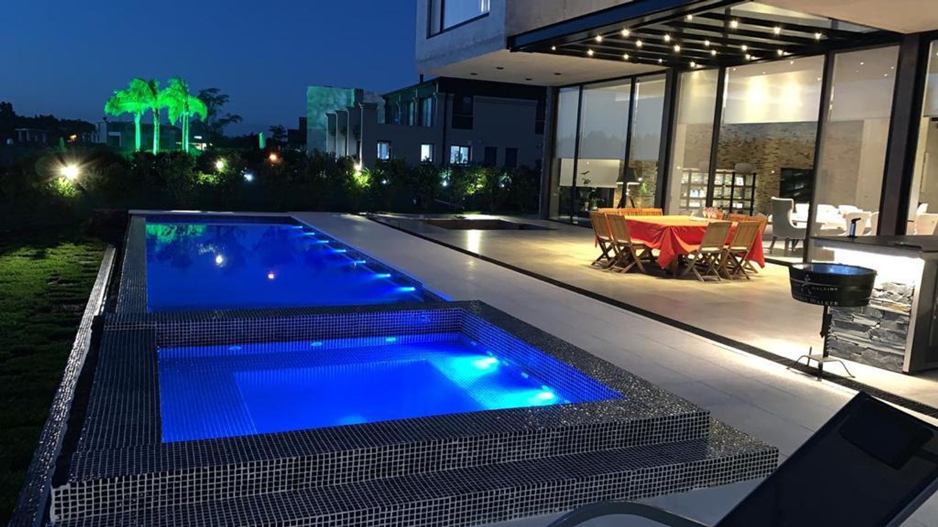 Venta Casa Barrio Albanueva 8 Amb Al Rio Tigre