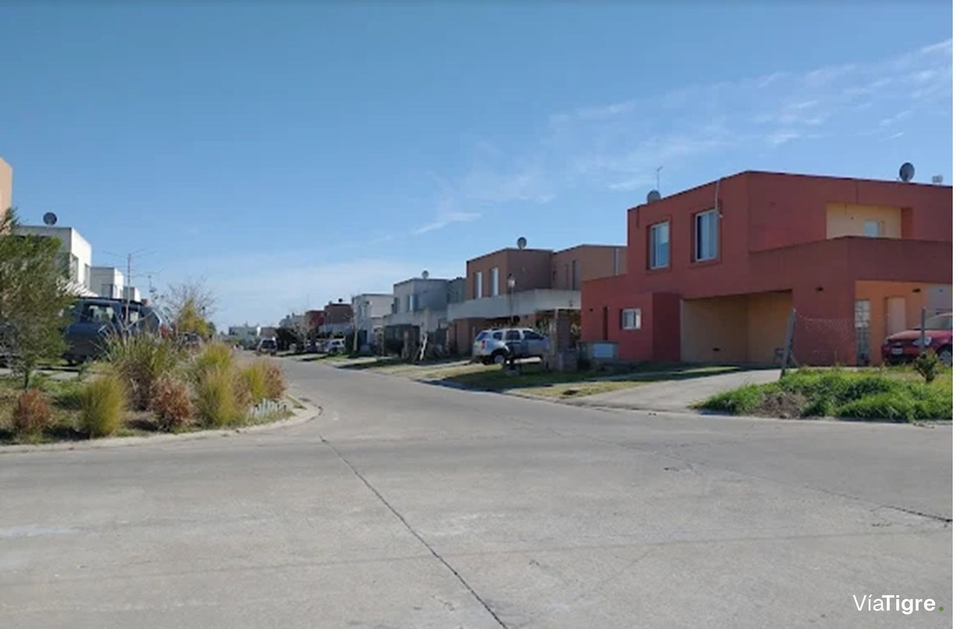 Venta Casa 3 amb. Jardin Casas de Sta Maria Tigre