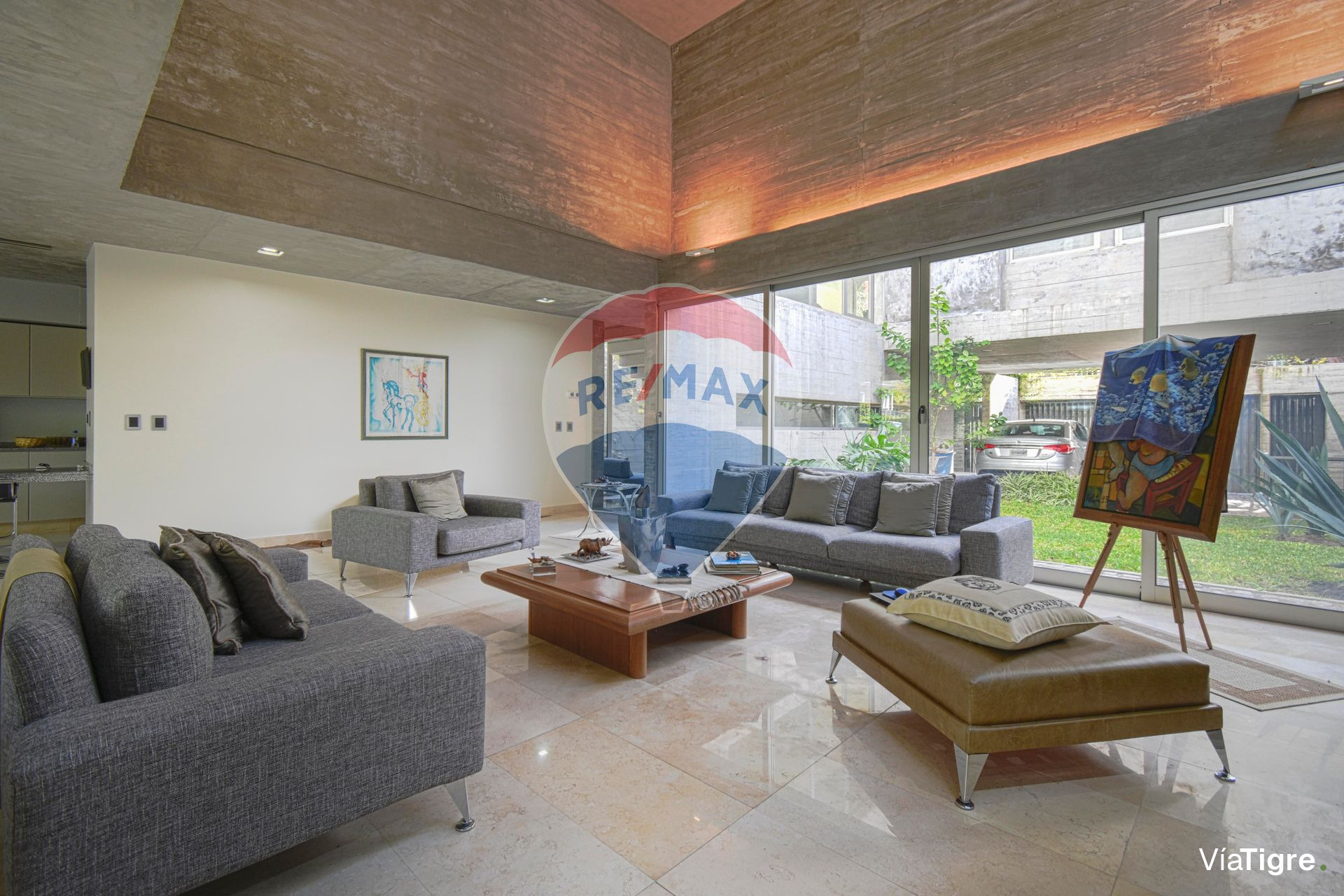 Venta Casa a estrenar en Martínez de diseño