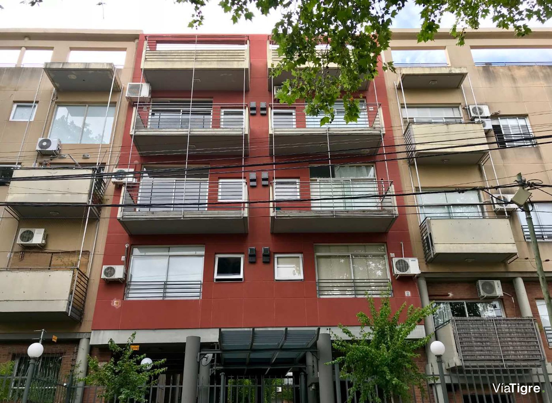 Venta Casa a estrenar en Martínez de diseño