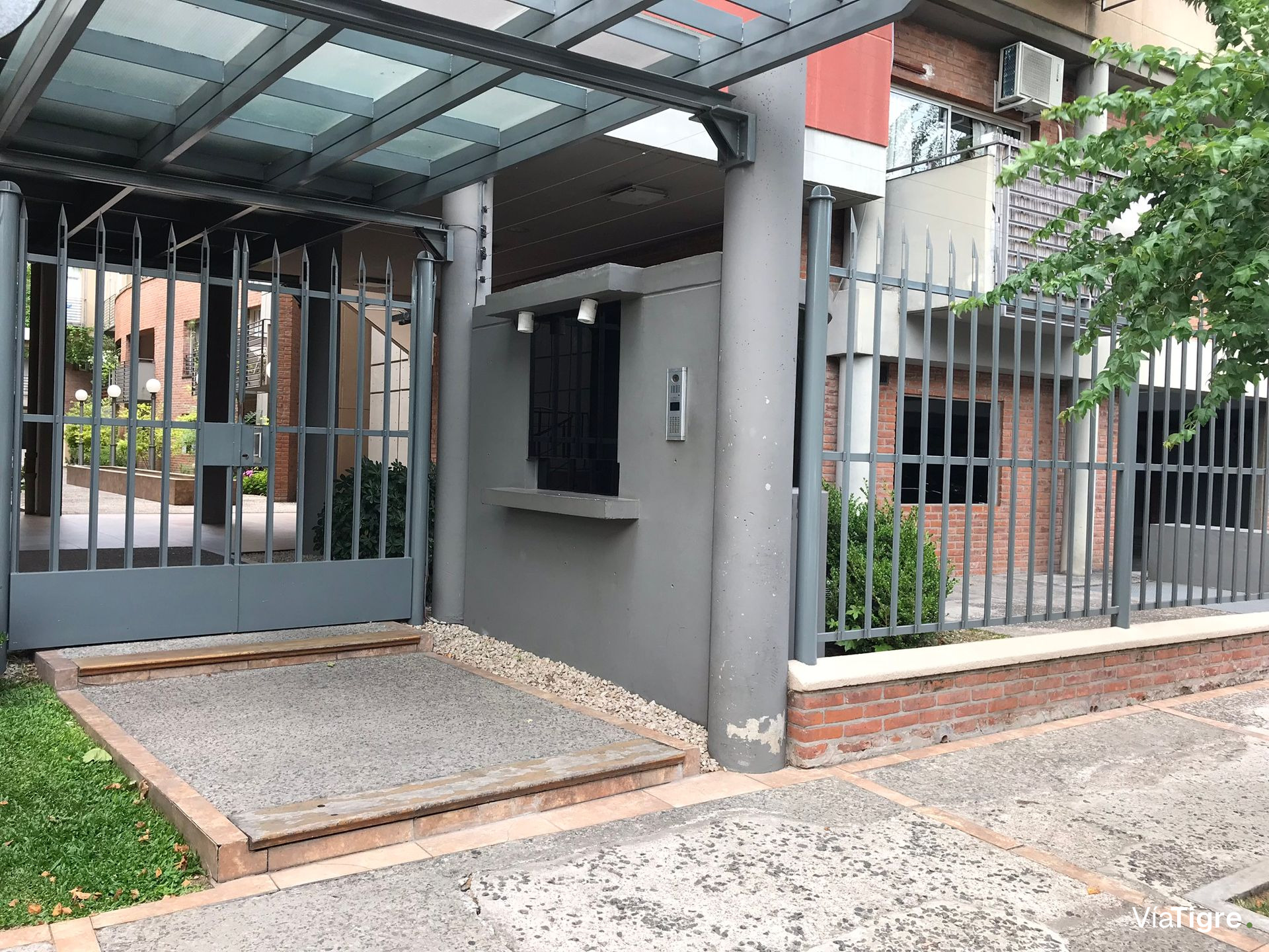 Venta Casa a estrenar en Martínez de diseño
