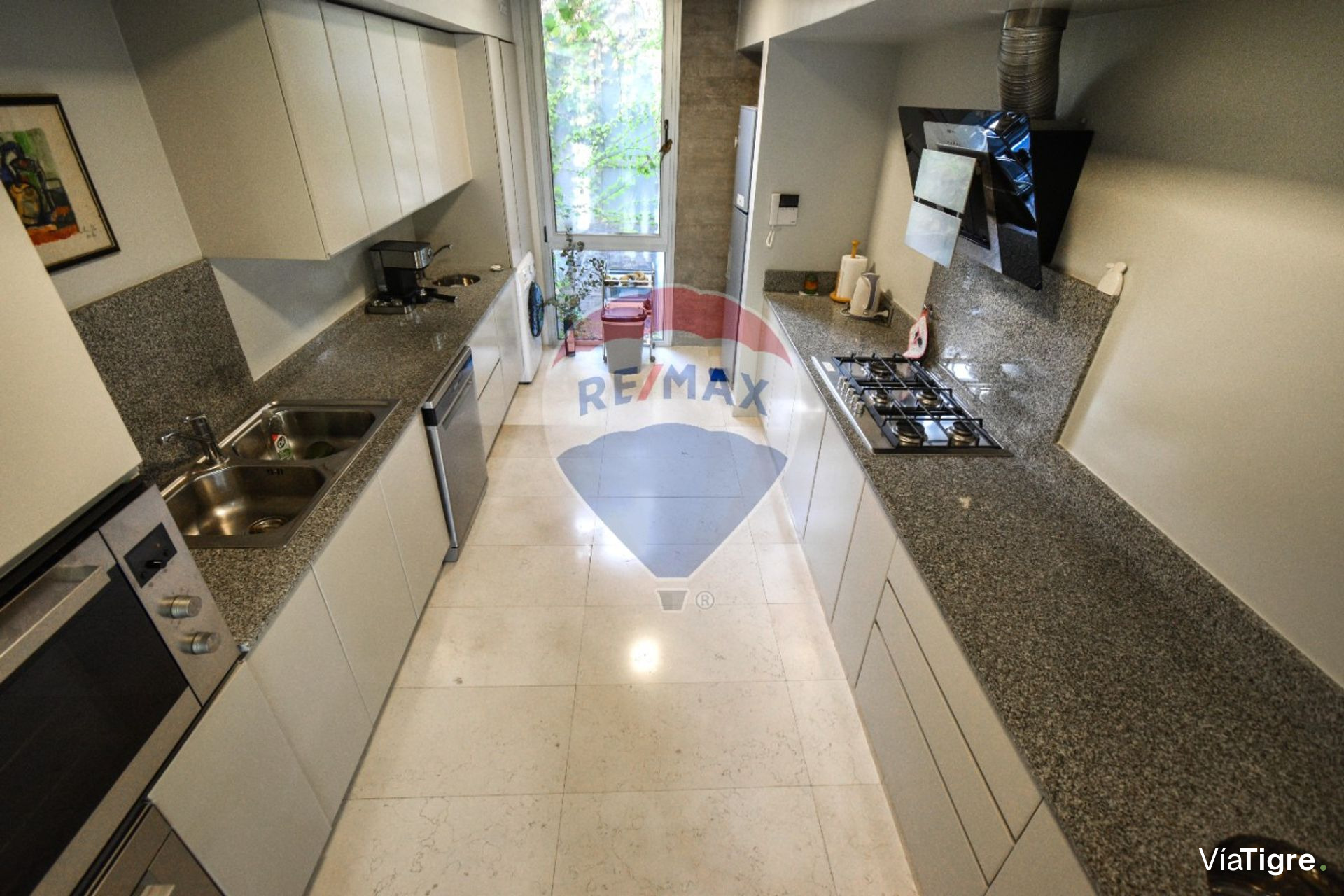 Venta Casa a estrenar en Martínez de diseño