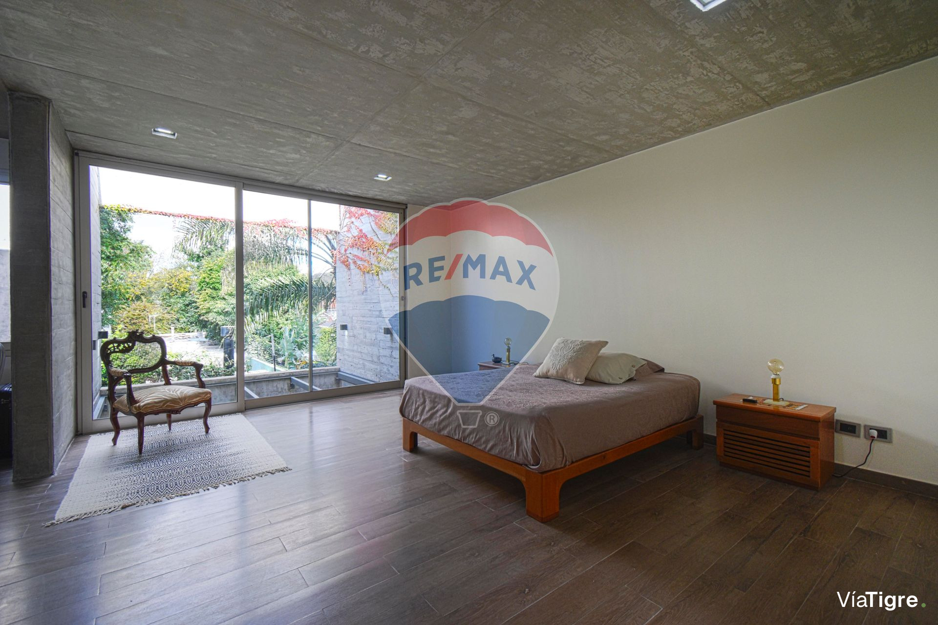 Venta Casa a estrenar en Martínez de diseño
