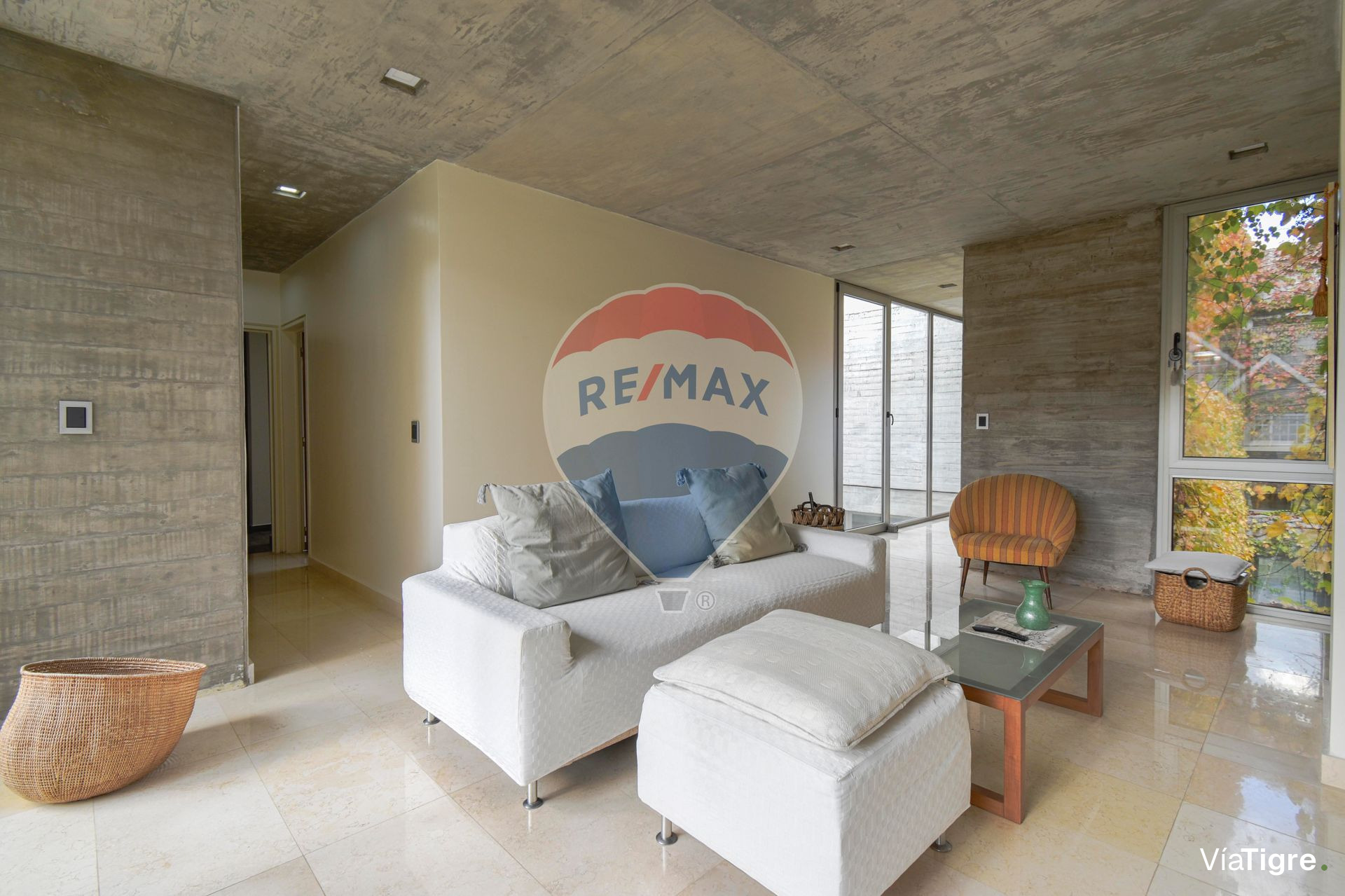 Venta Casa a estrenar en Martínez de diseño