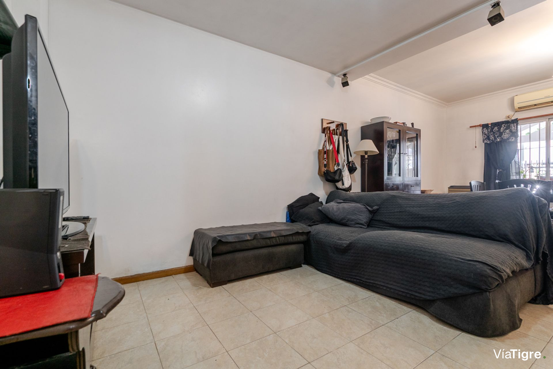 Casa Venta Olivos 4 Ambientes-Apto Credito