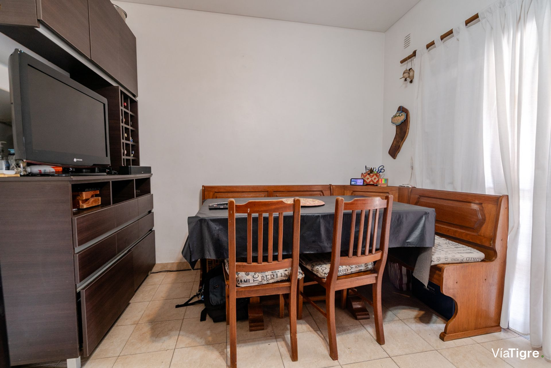 Casa Venta Olivos 4 Ambientes-Apto Credito