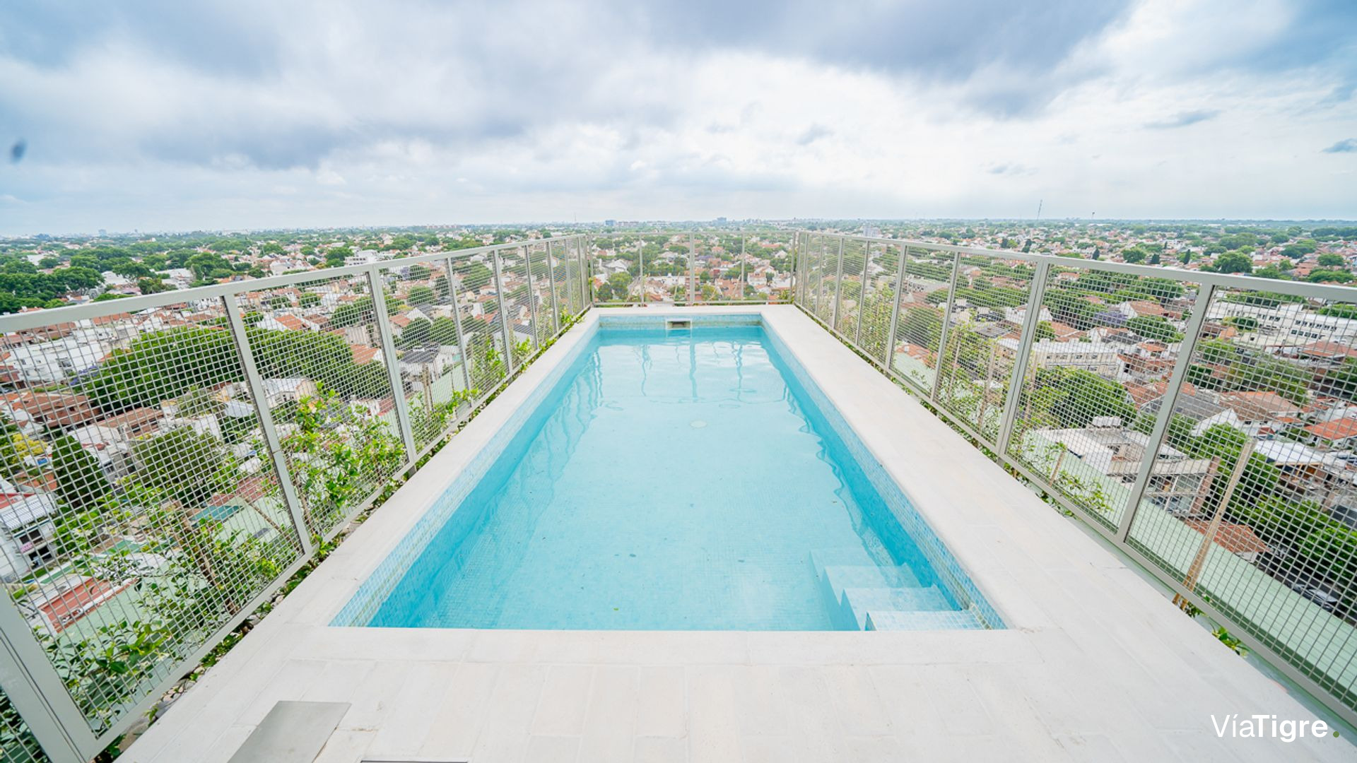 Casa en venta Tigre jardin y pileta.