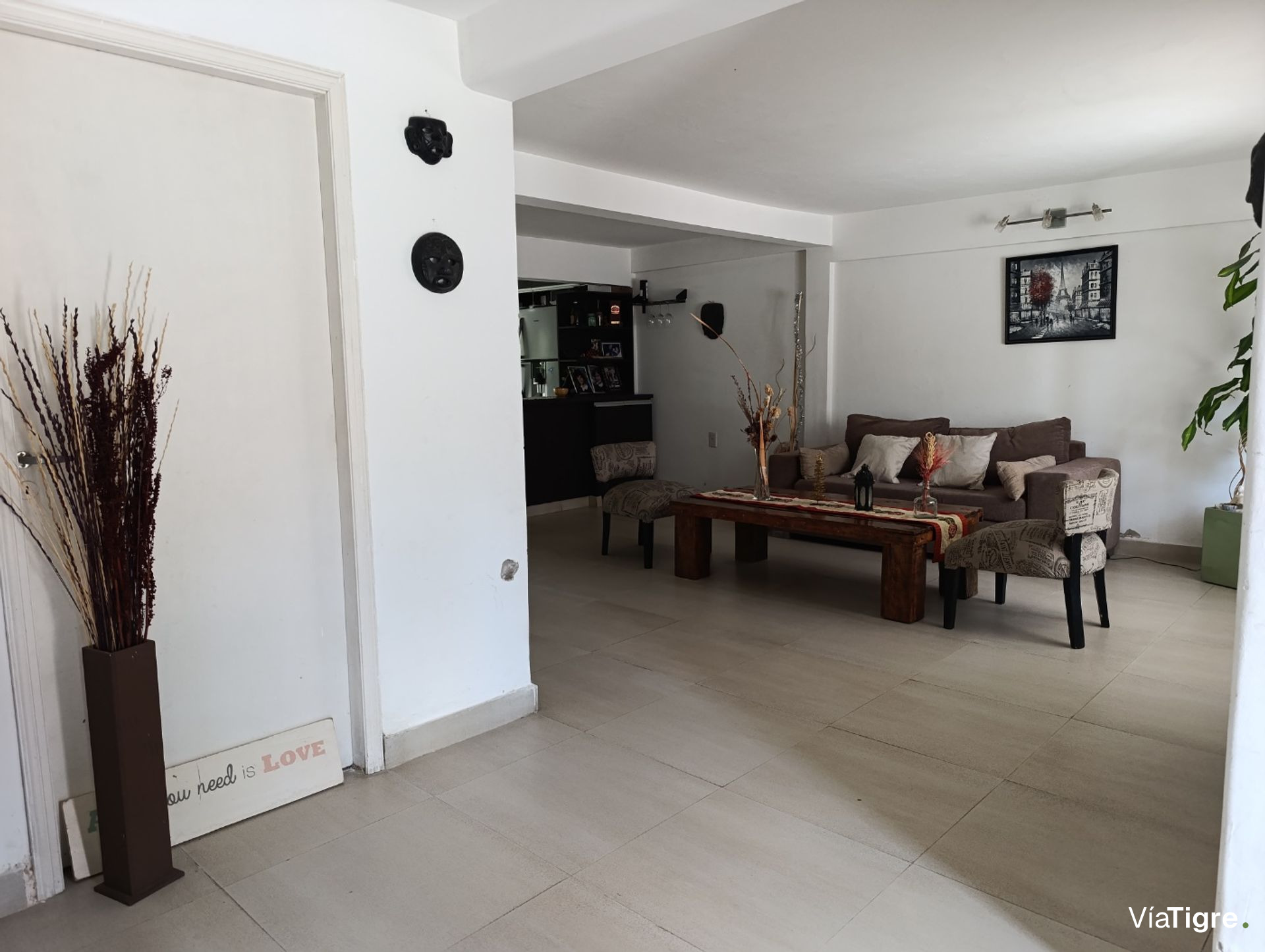 Casa en venta Tigre jardin y pileta.