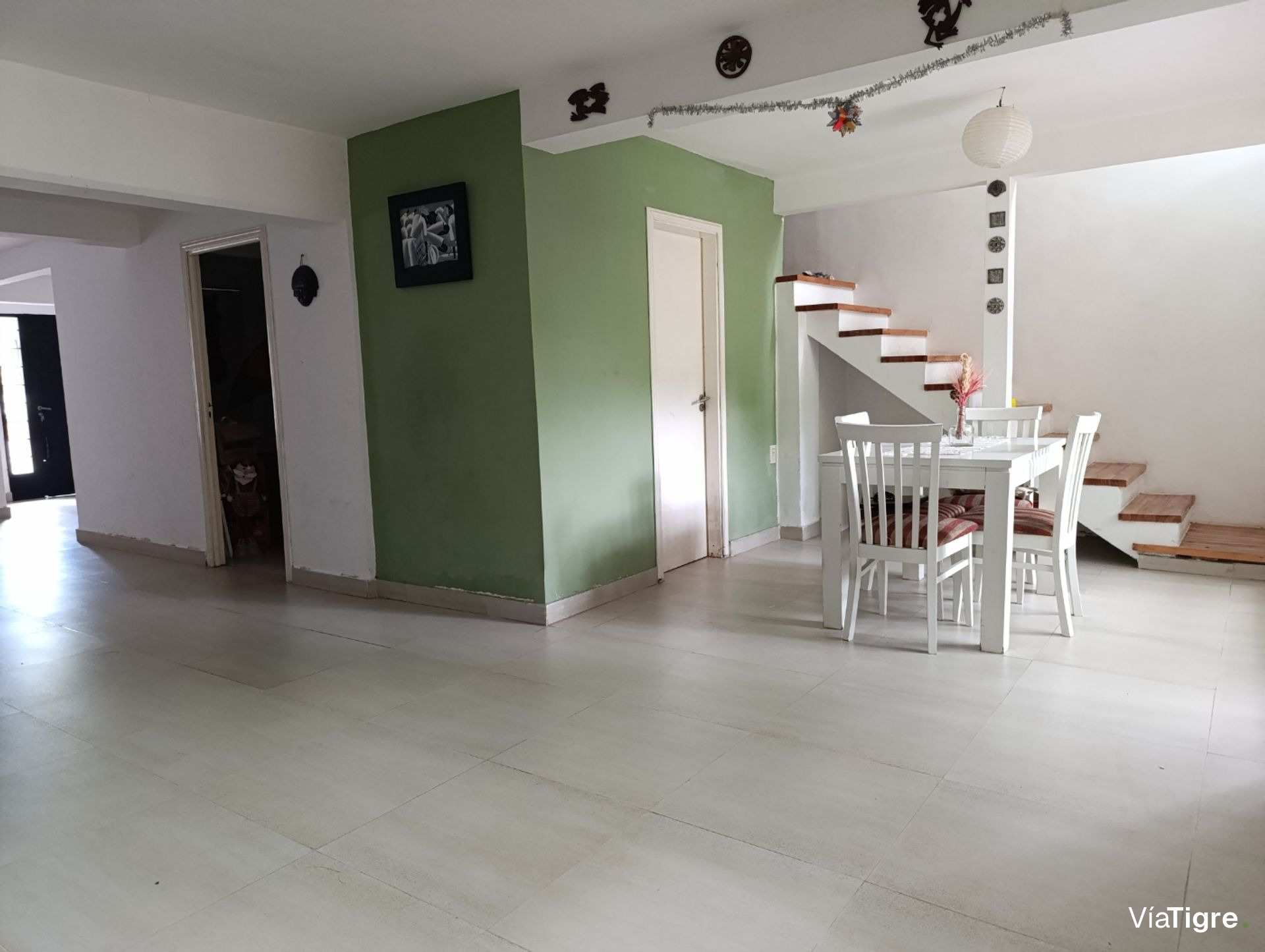 Casa en venta Tigre jardin y pileta.