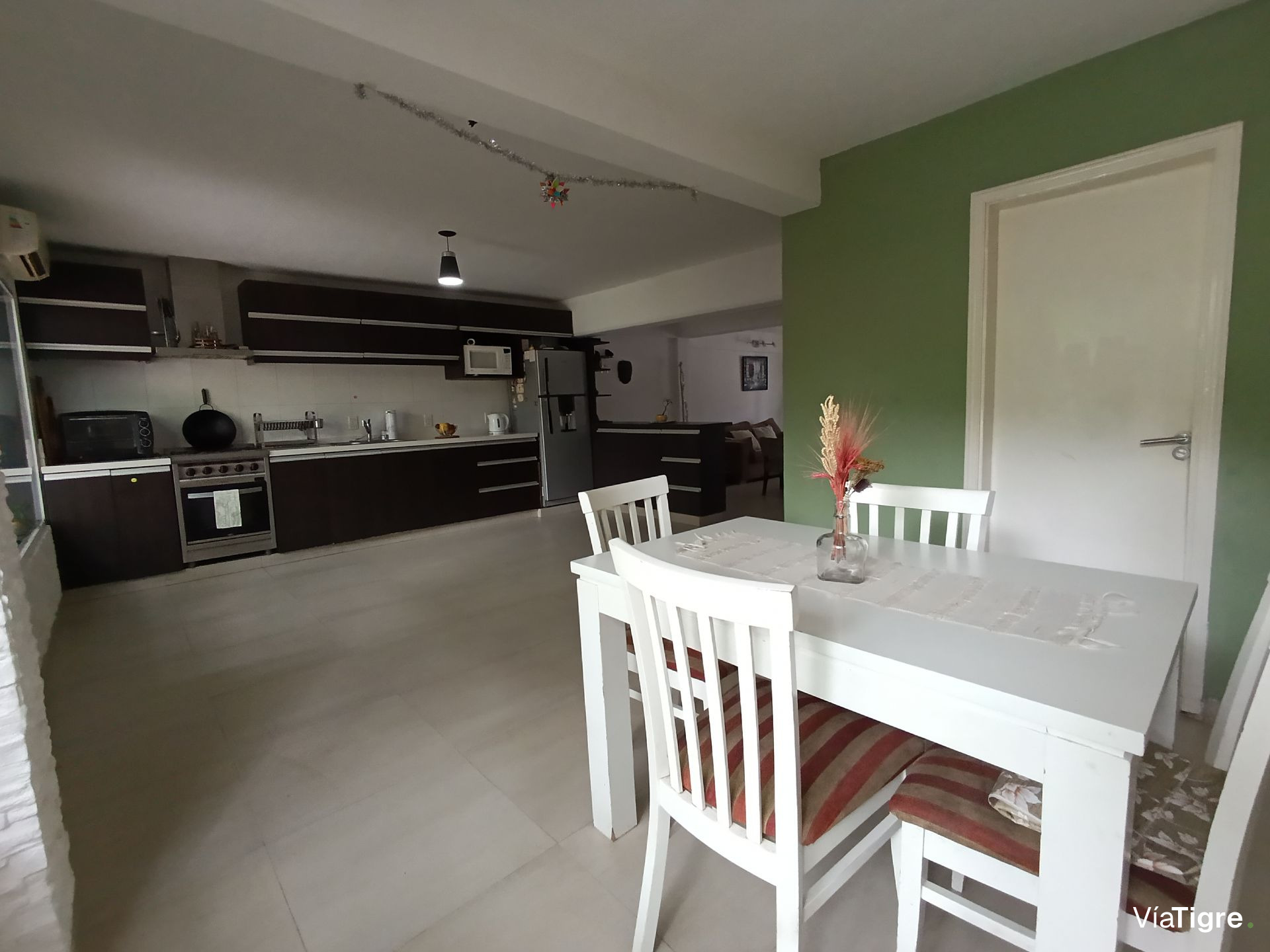 Casa en venta Tigre jardin y pileta.