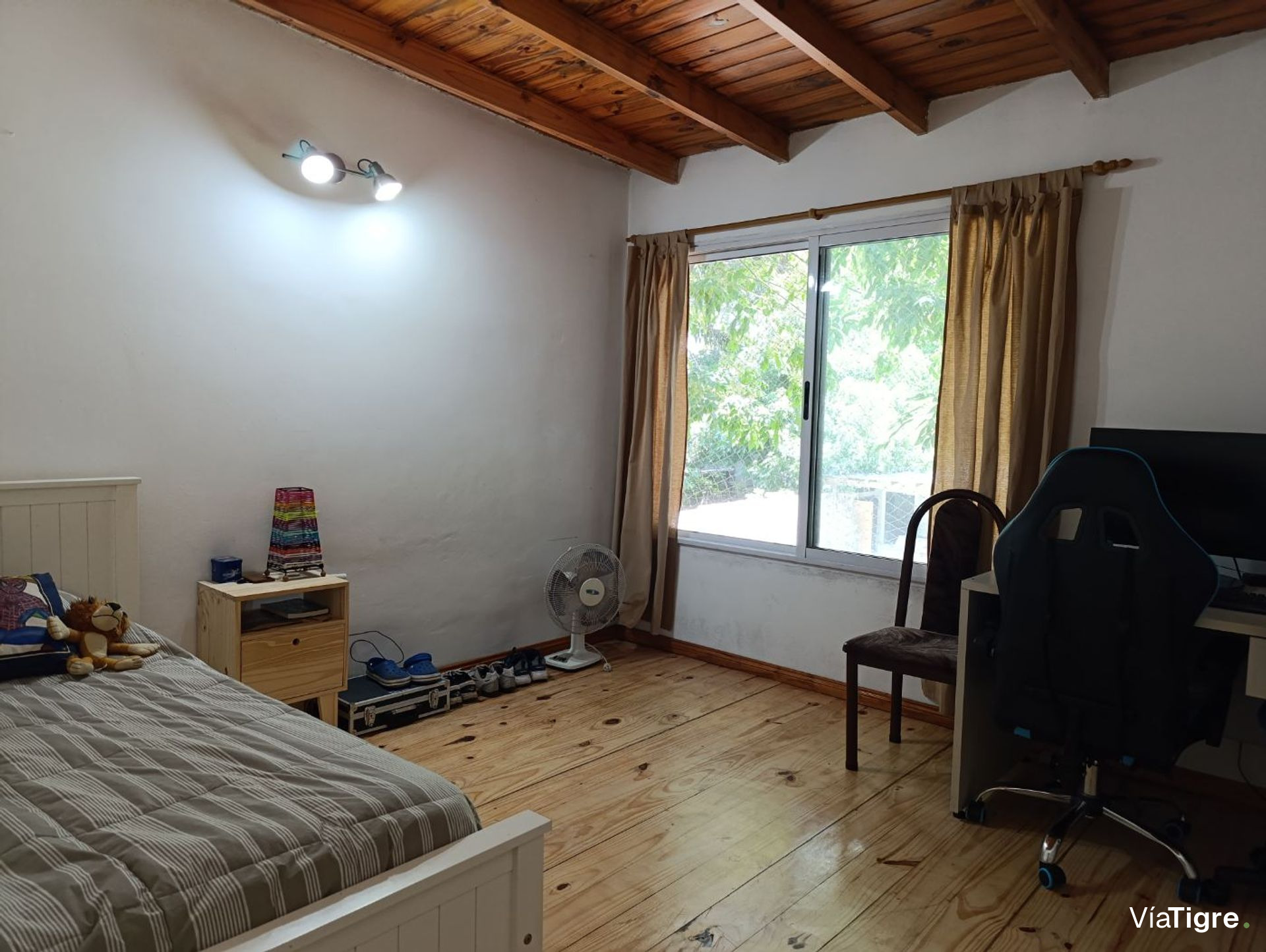 Casa en venta Tigre jardin y pileta.