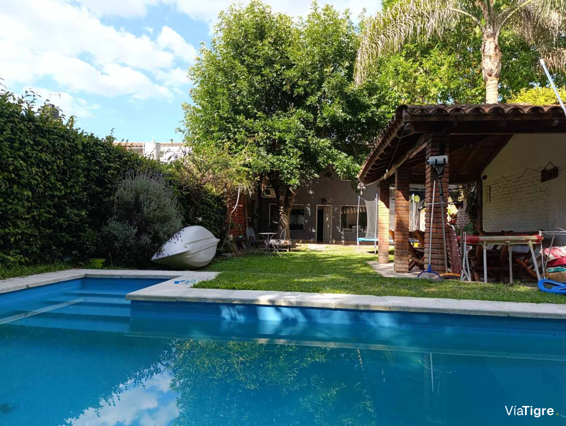 Casa en venta Tigre jardin y pileta.