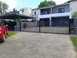 Casa en venta Tigre jardin y pileta.