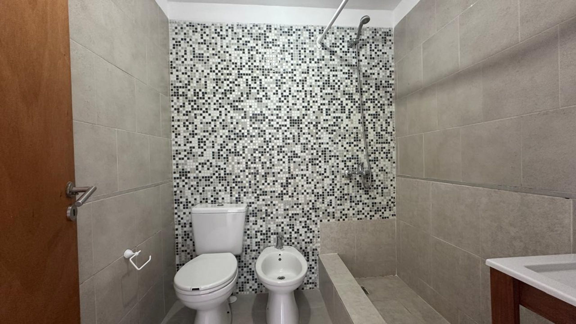 Alquiler Departamento 2 ambientes en Tigre .