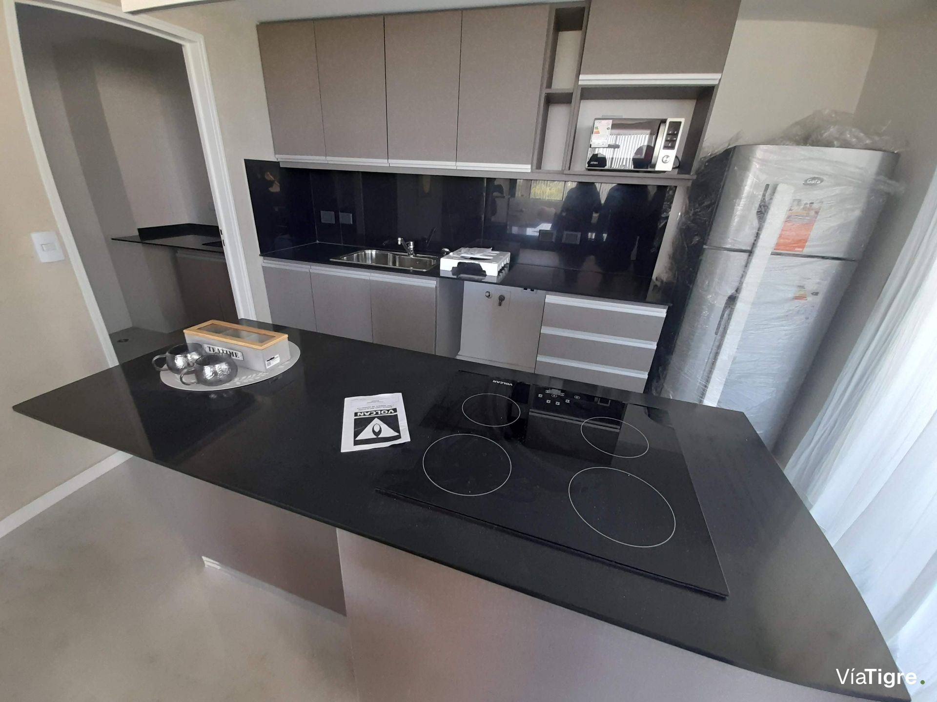 Vende tres amb en Brickell Boulevar Tigre Piso 17