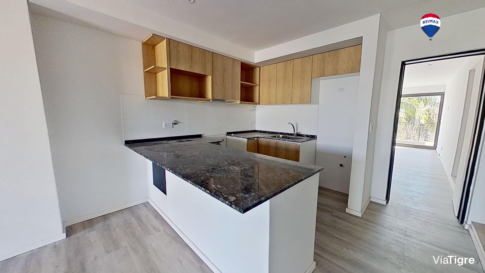 Departamento en Venta. 2 amb. c/ cochera V. López