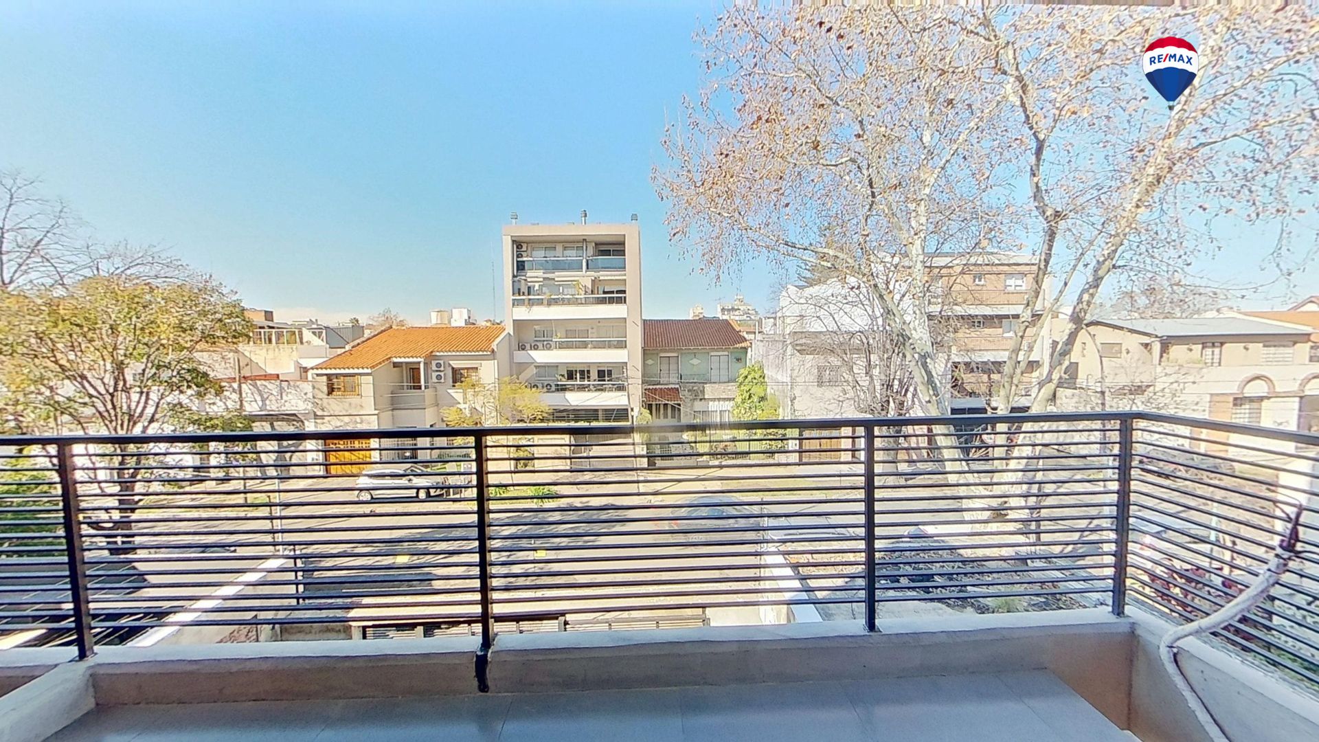Departamento en Venta. 2 amb. c/ cochera V. López