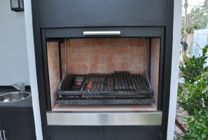 Duplex 3-room Apartment for Sale with Terrace and Garage, V López