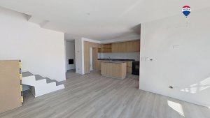 Duplex 3-room Apartment for Sale with Terrace and Garage, V López