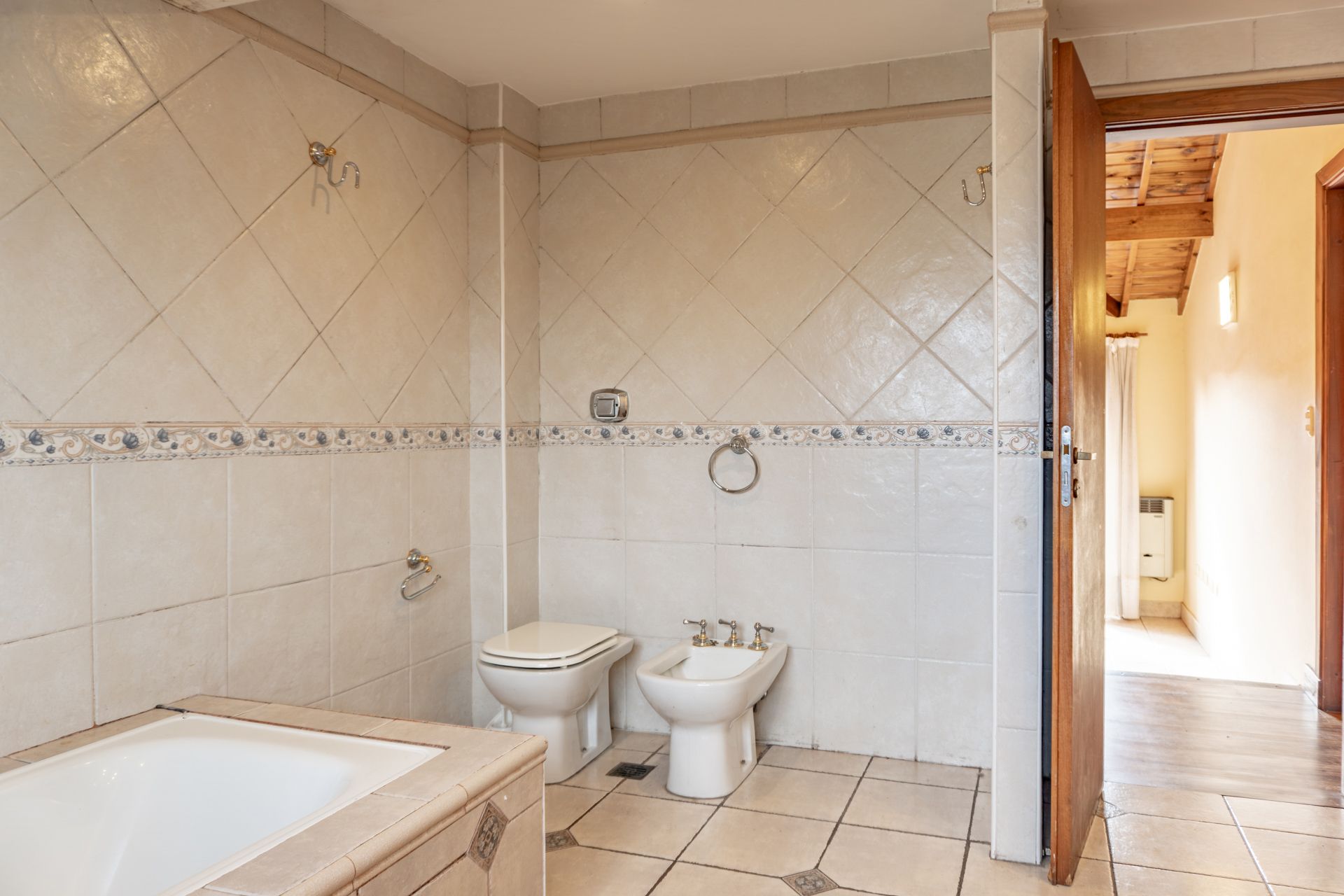 Venta casa 5 amb jardin, Boulogne, San Isidro