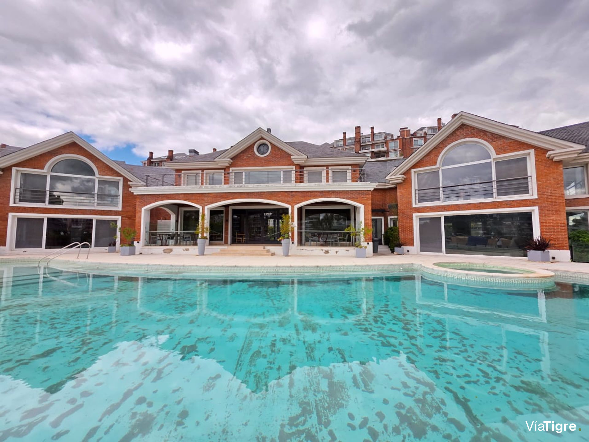 Venta Depto 2 Amb Miradores De La Bahia Cochera