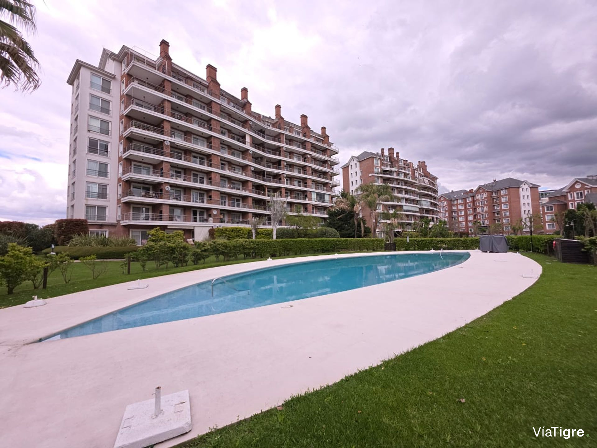 Venta Depto 2 Amb Miradores De La Bahia Cochera
