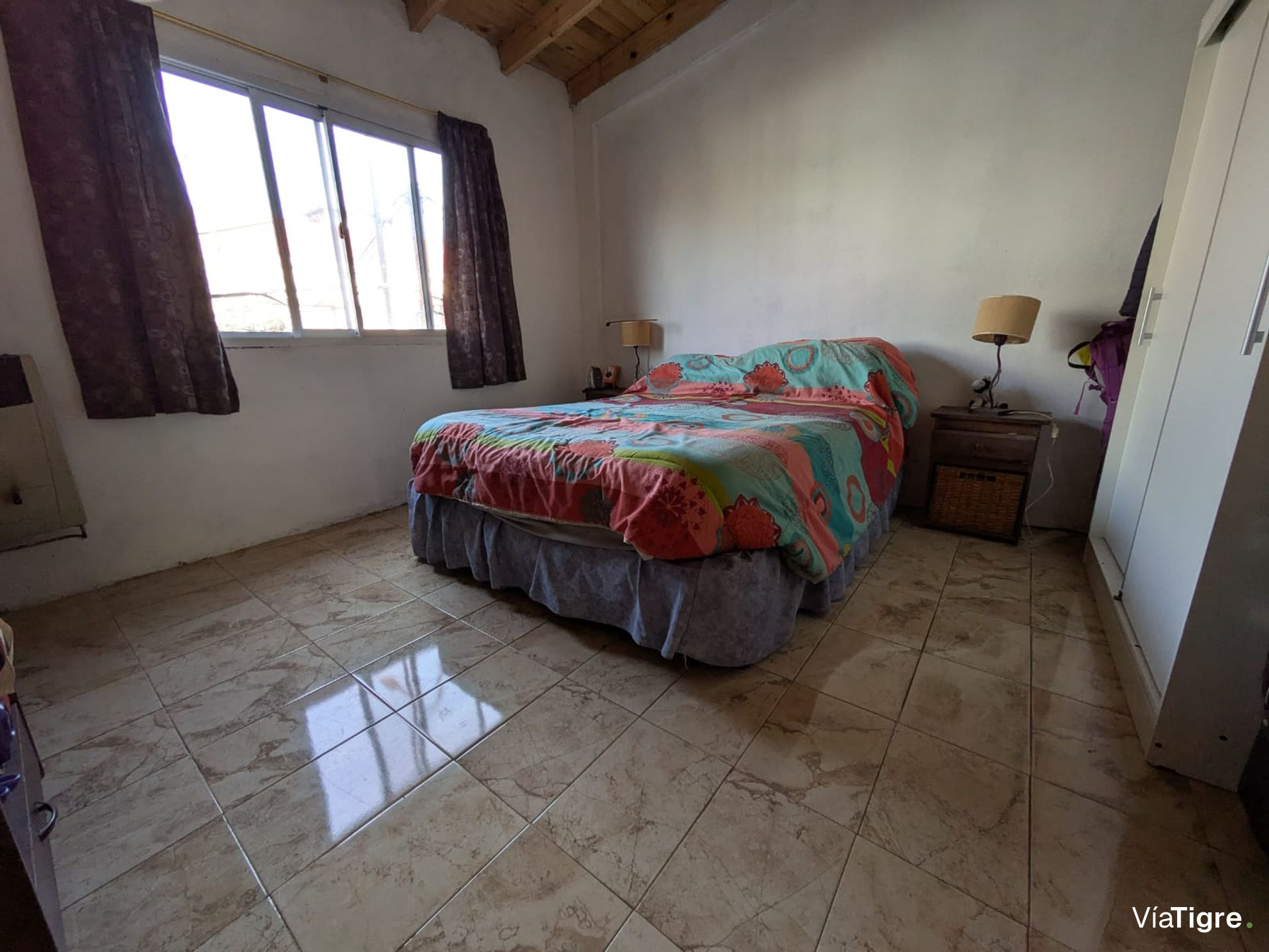 Local en P.B en Edificio Nature -Tigre Centro