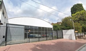 Venta lote o local o galpón comercial libertador