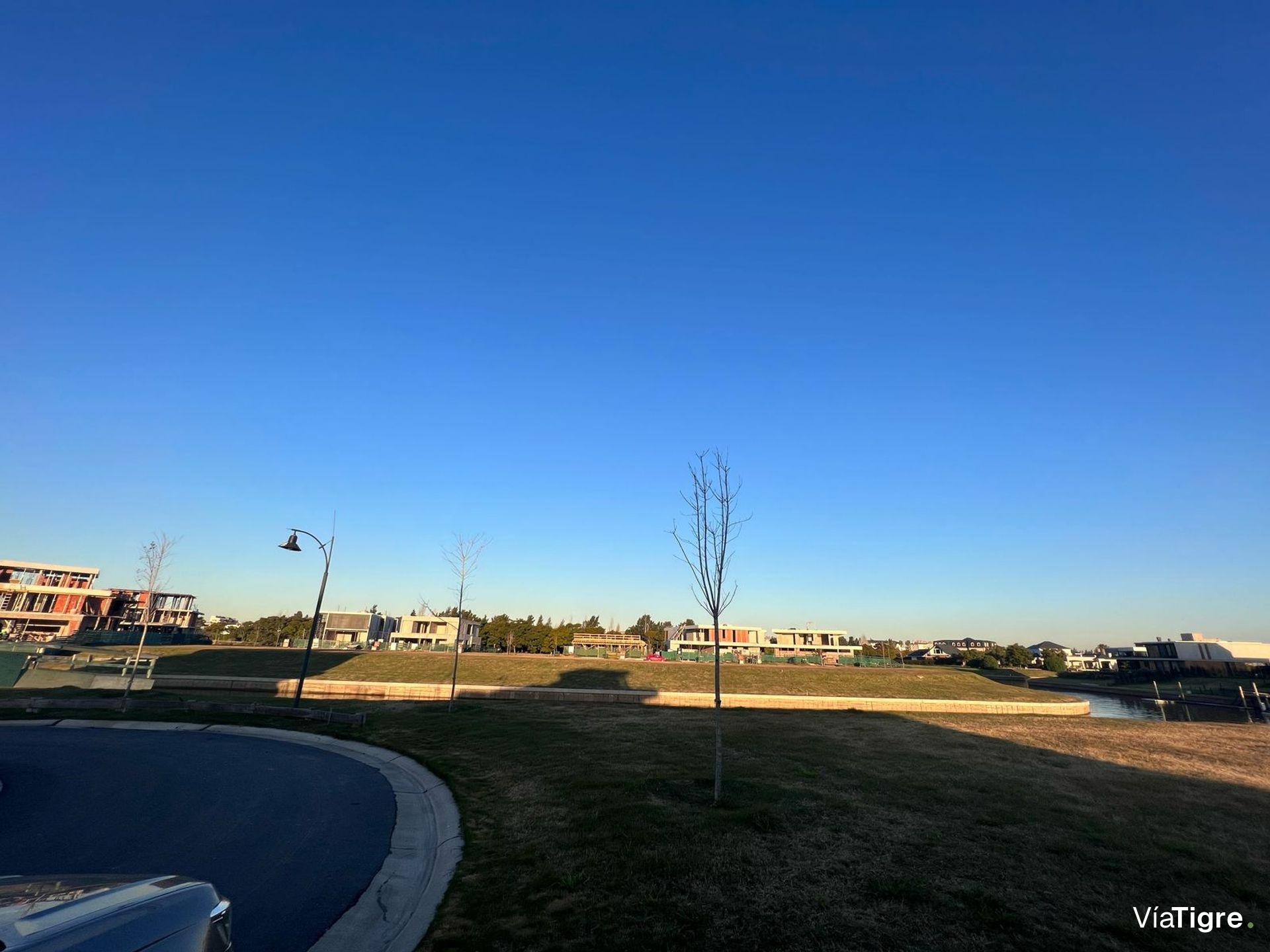 Dep 2 amb en venta San Isidro con cochera y balcón