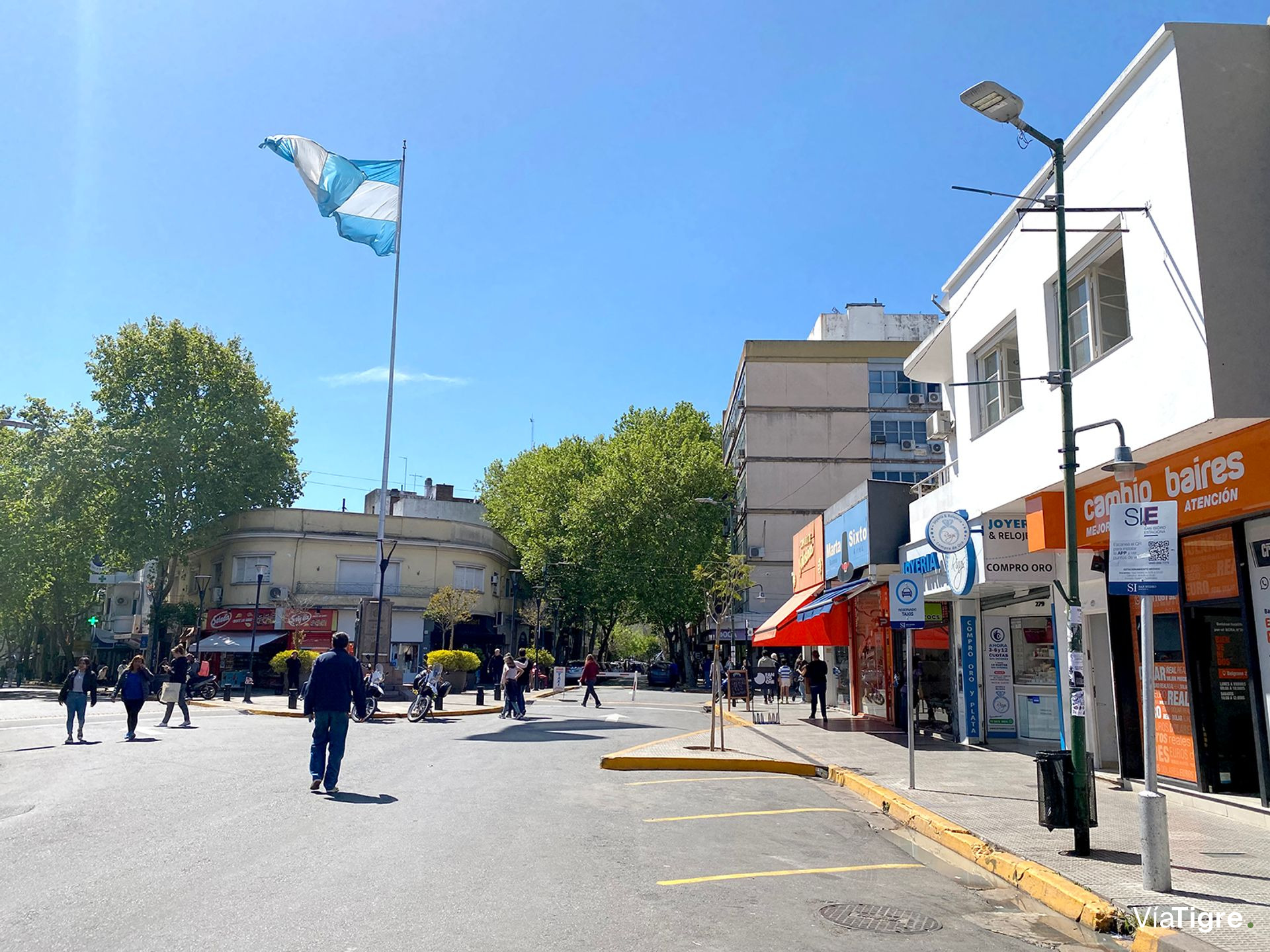 OFICINAS 930 m2 PLANTA LIBRE en OLIVO, 18 cocheras
