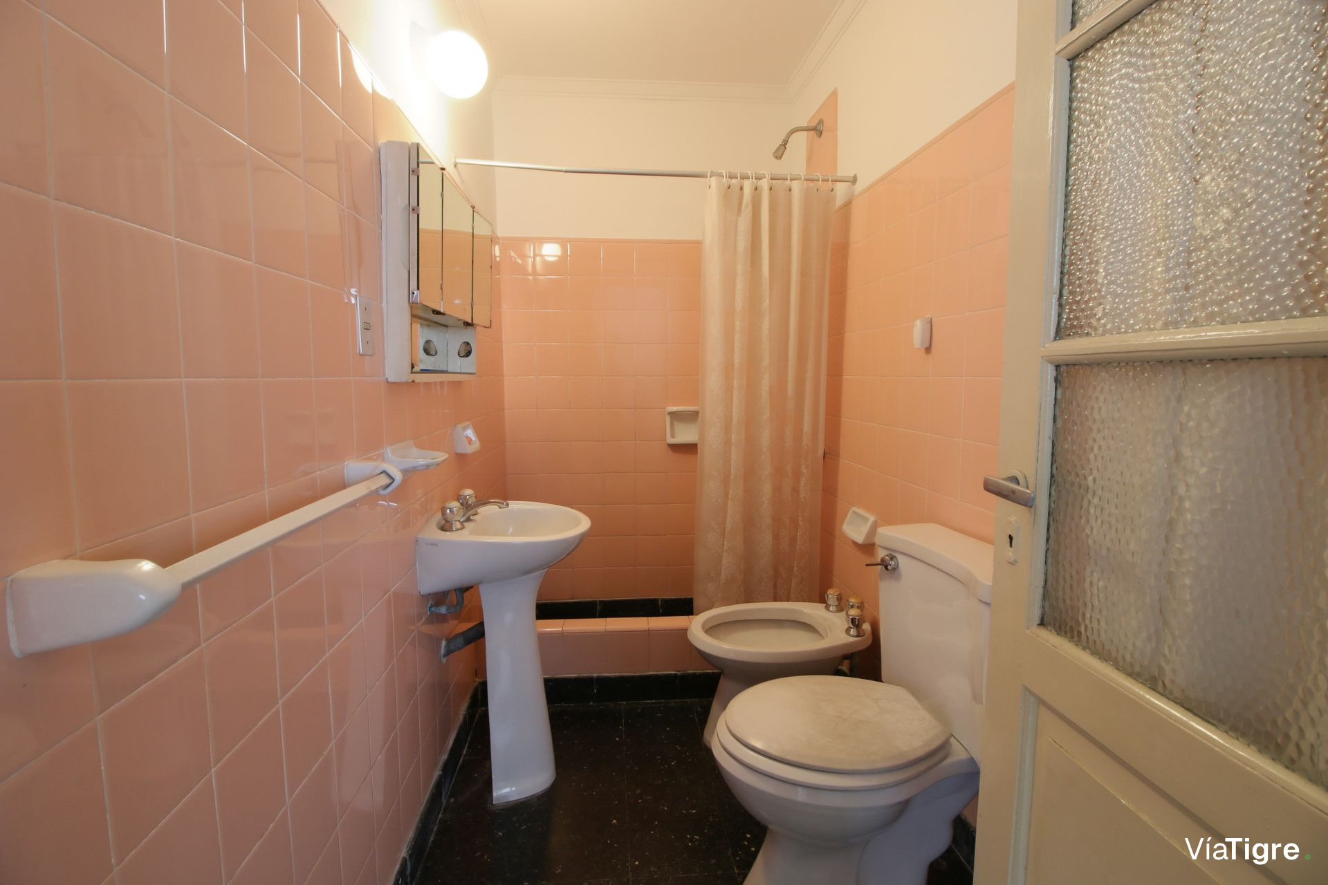 Venta 5 Amb Con Cochera Y 2 Patios!