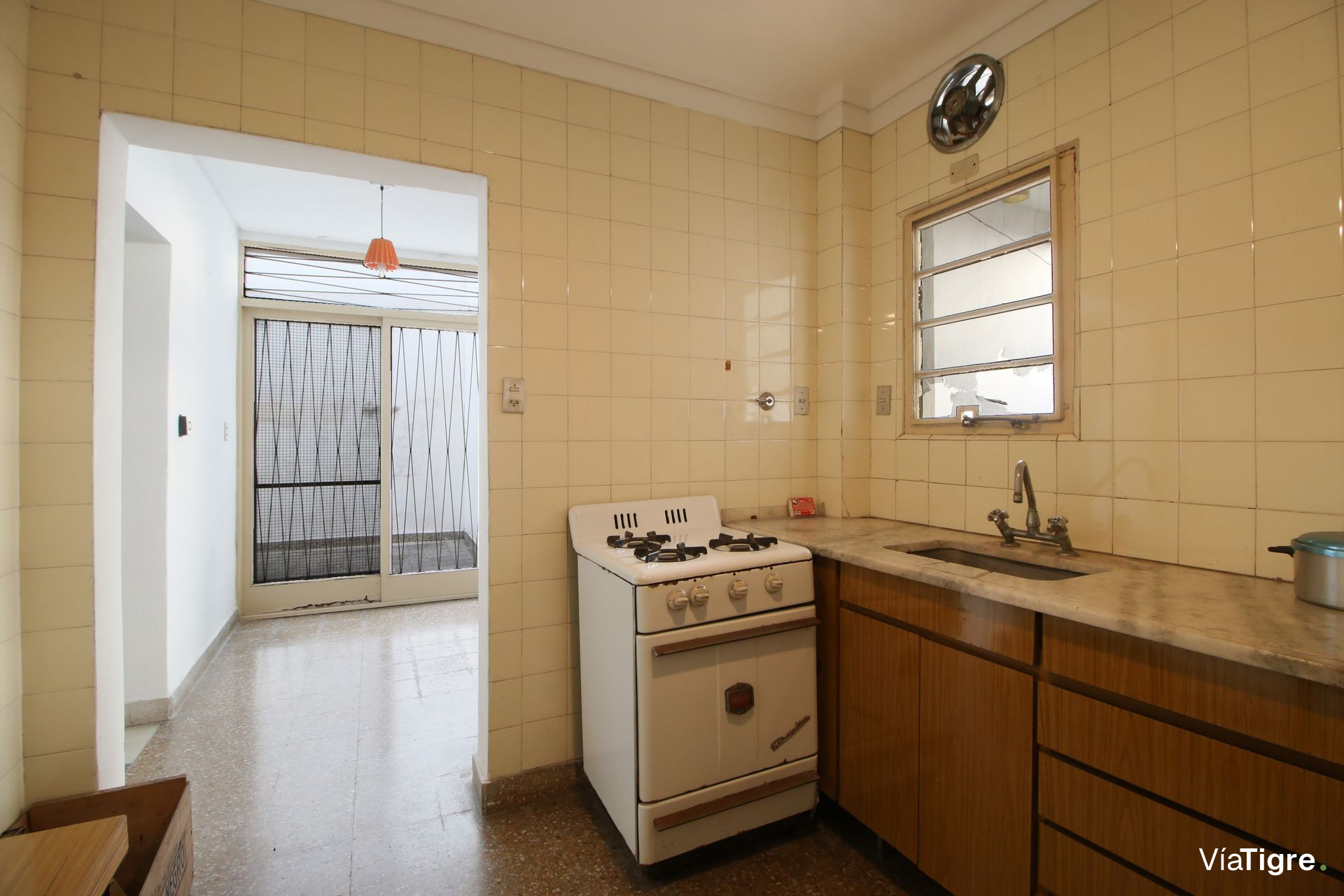 Venta 5 Amb Con Cochera Y 2 Patios!