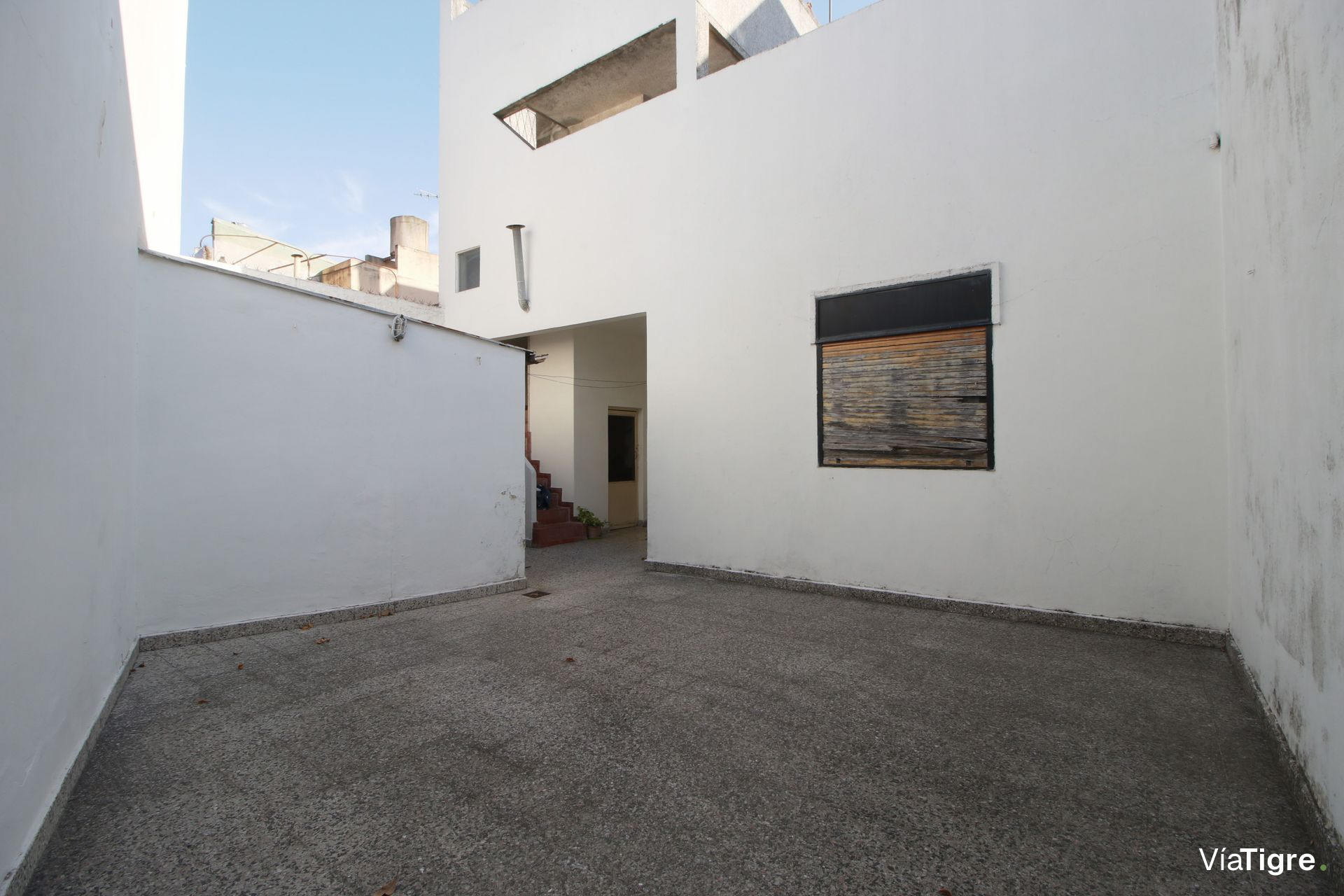 Venta 5 Amb Con Cochera Y 2 Patios!