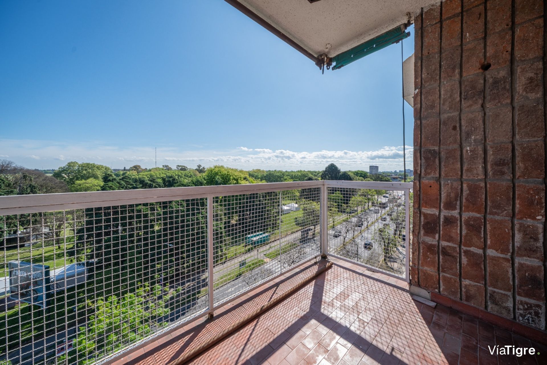 Venta Dpto 4 Amb.- Frente al Hipodromo- San Isidro