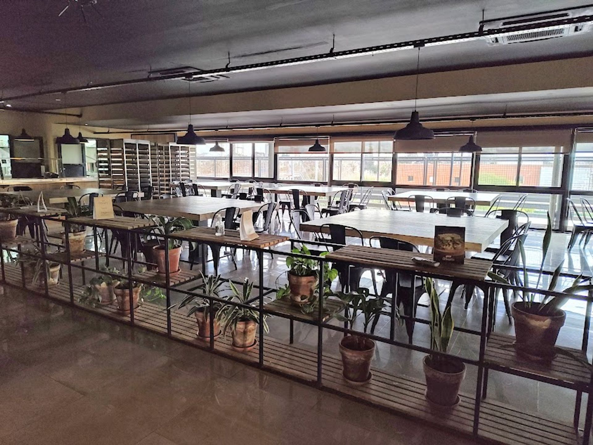 Casa Multifamiliar Venta Benavidez Zona Comercial