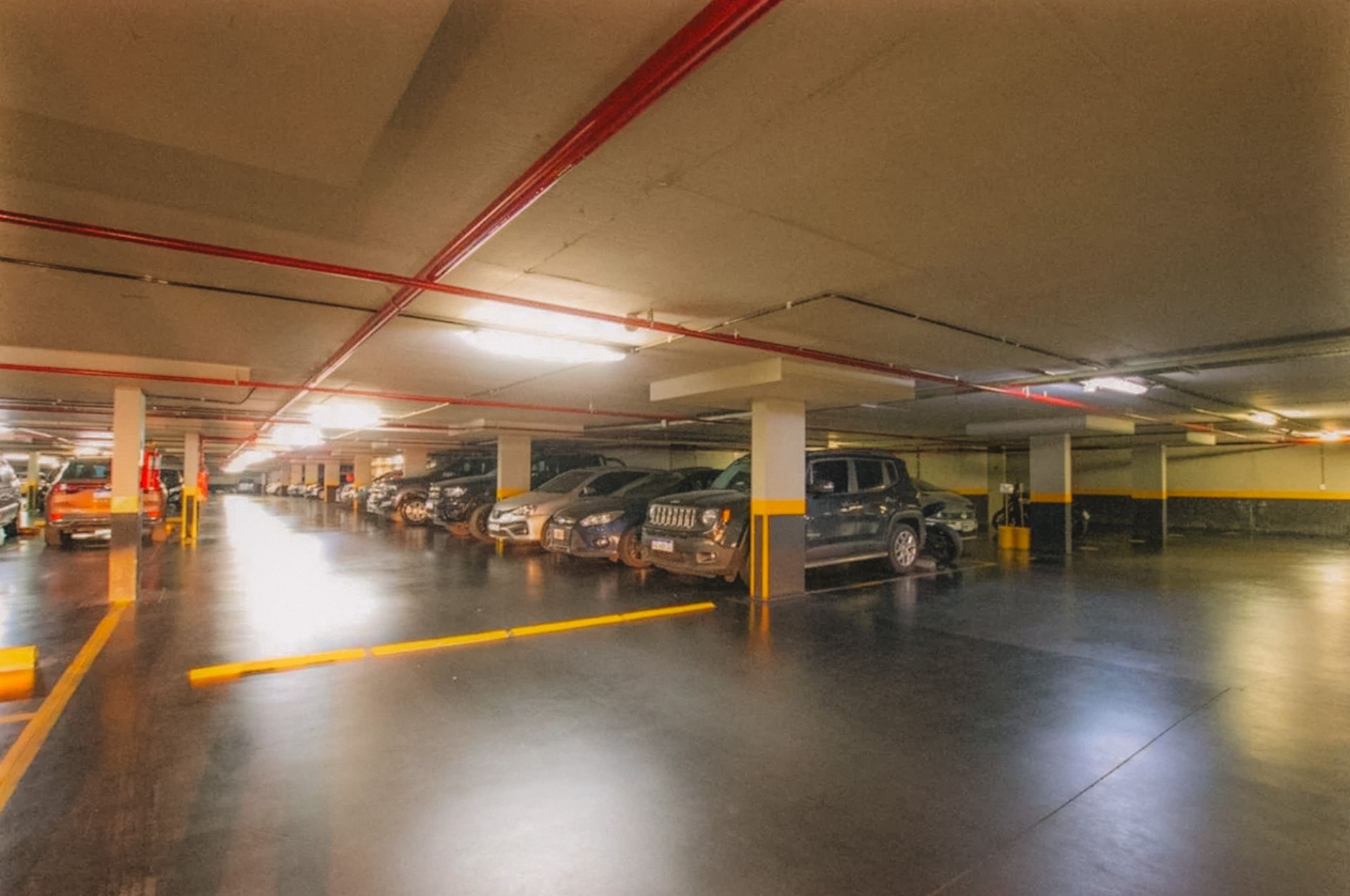 Venta Departamento 2 Amb En Torre Wave Con Cochera