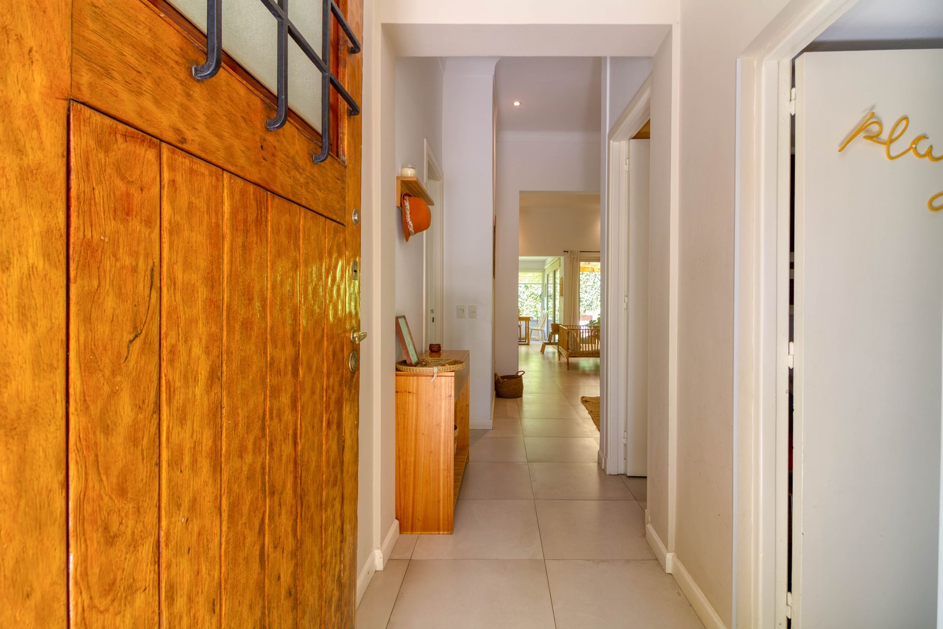 Casa En Martinez. 4 Ambientes. Refaccionada