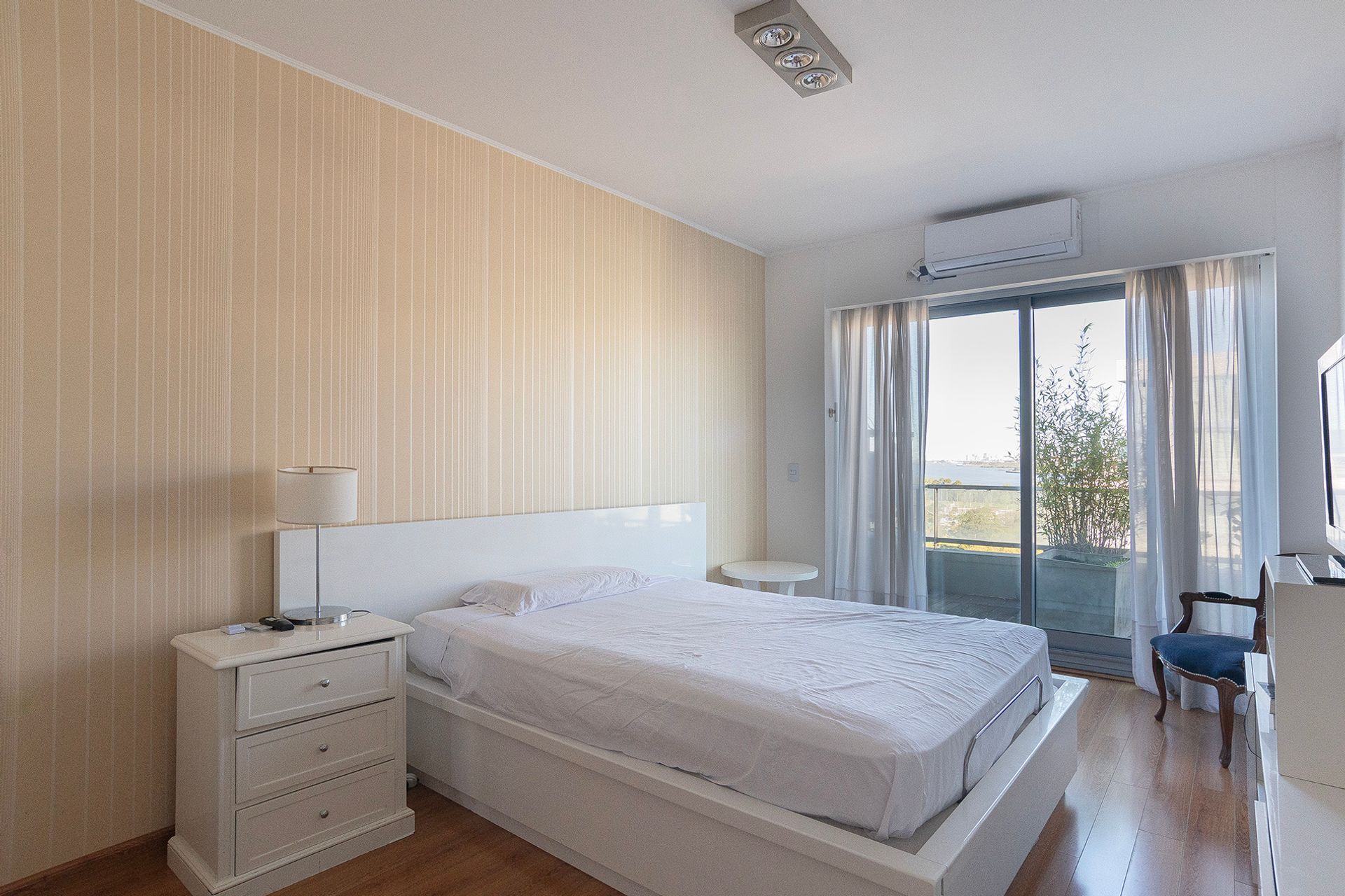 Venta Departamento 2 dormitorios Olivos