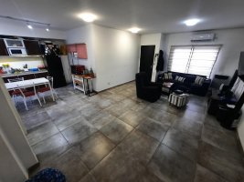 Departamento 4 Amb en Venta C/cochera y Balcon