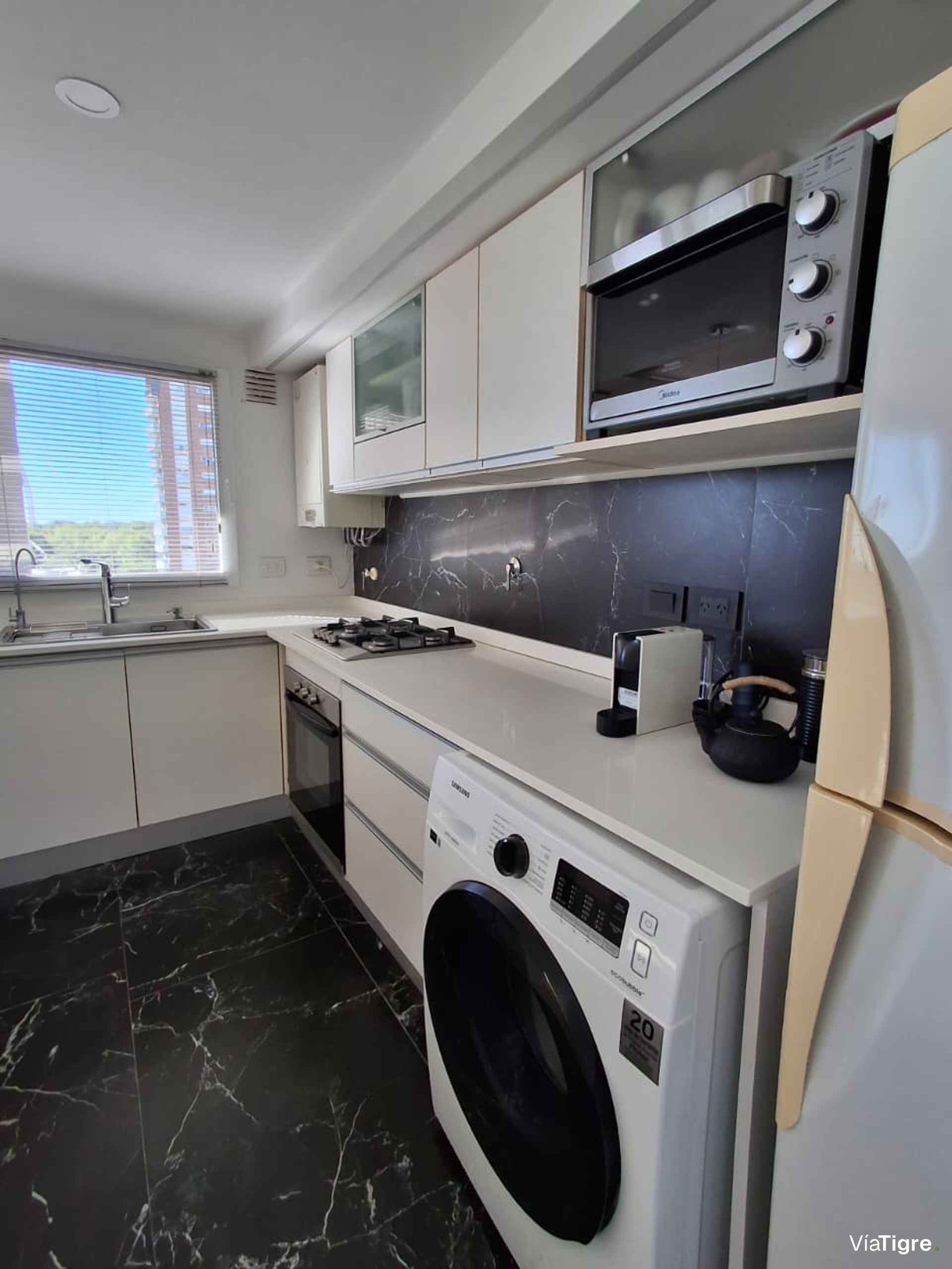 Departamento 2 ambientes en venta en Beccar