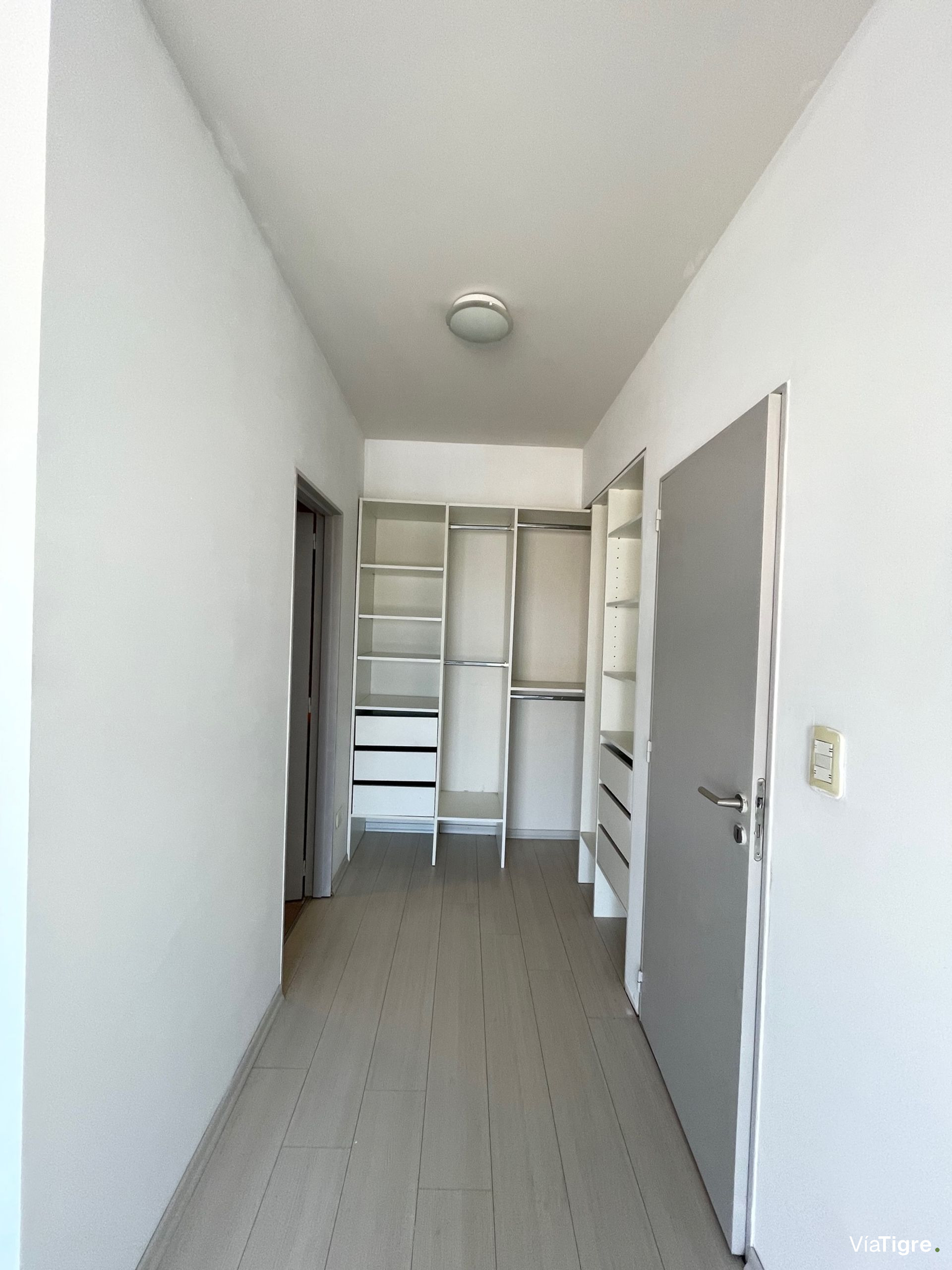 Venta Departamento Tigre Centro Con Balcon