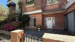 Casa 6 Ambientes C/ Parque Y Pileta En Acassuso