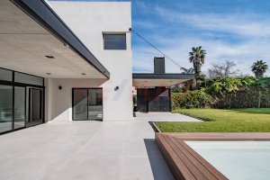 Casa 6 Ambientes C/ Parque Y Pileta En Acassuso