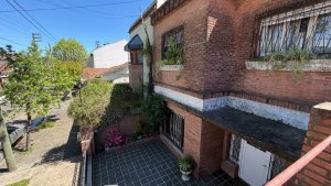 Casa 6 Ambientes C/ Parque Y Pileta En Acassuso