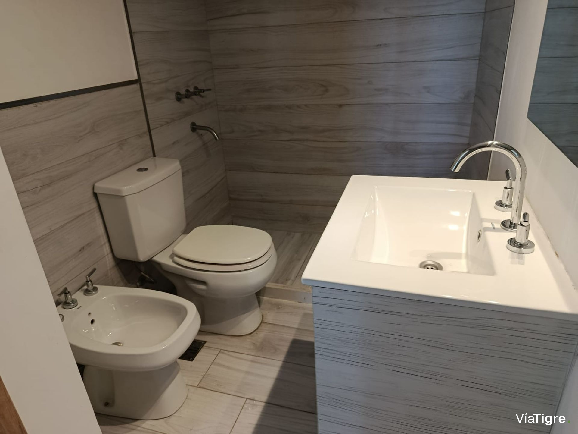 Departamento 2 Amb. En Venta En Tigre Con Pileta.