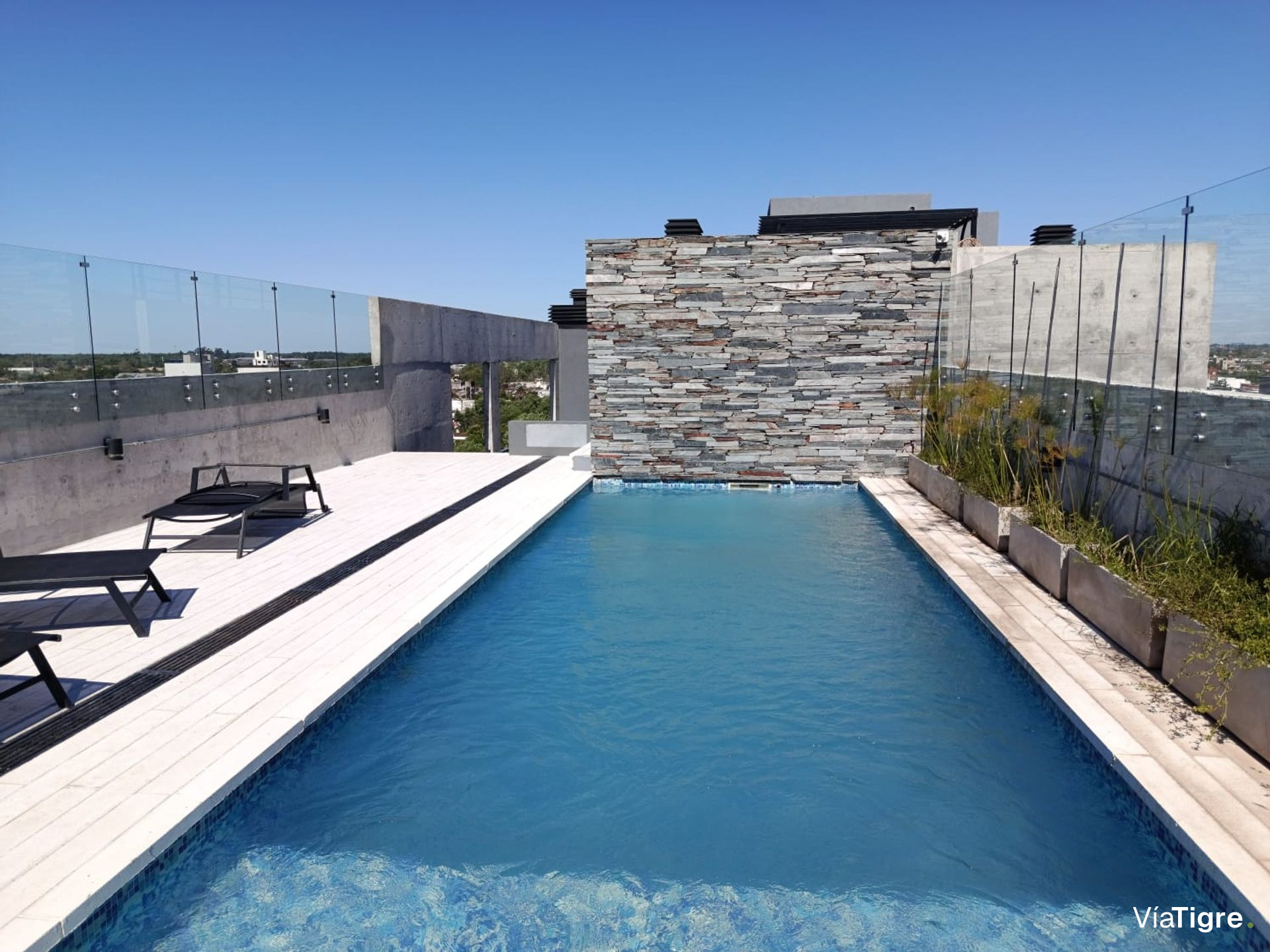 Departamento 2 Amb. En Venta En Tigre Con Pileta.